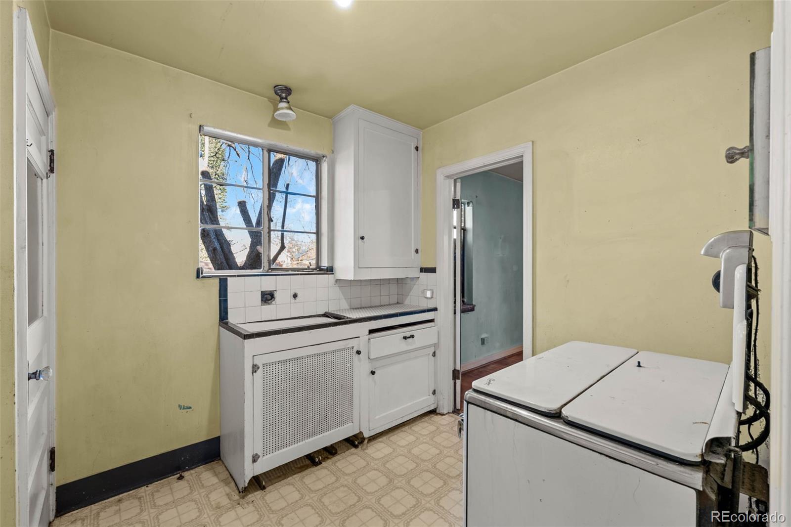 MLS Image #9 for 1341  eudora street,denver, Colorado