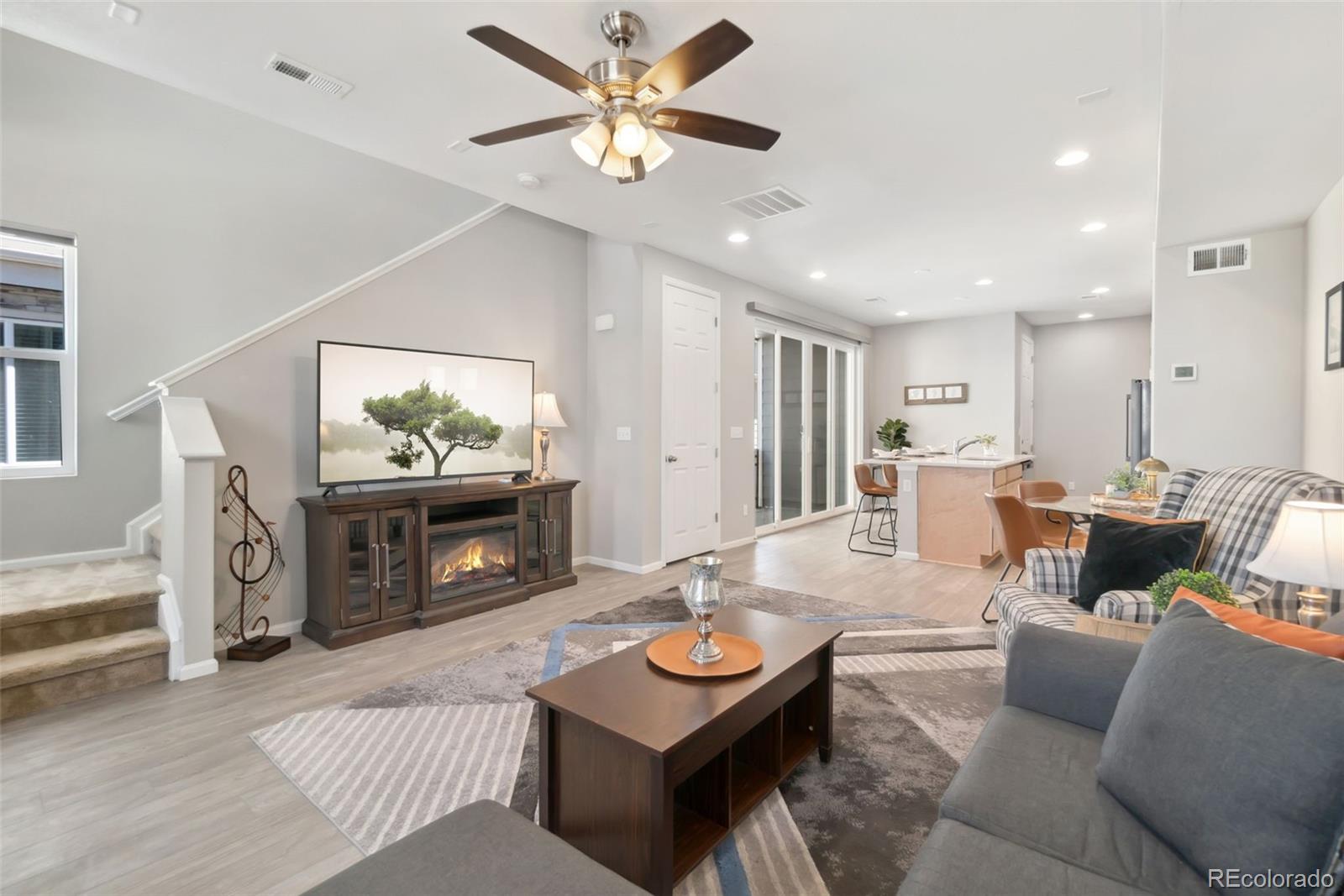 MLS Image #6 for 17068 e center place,aurora, Colorado