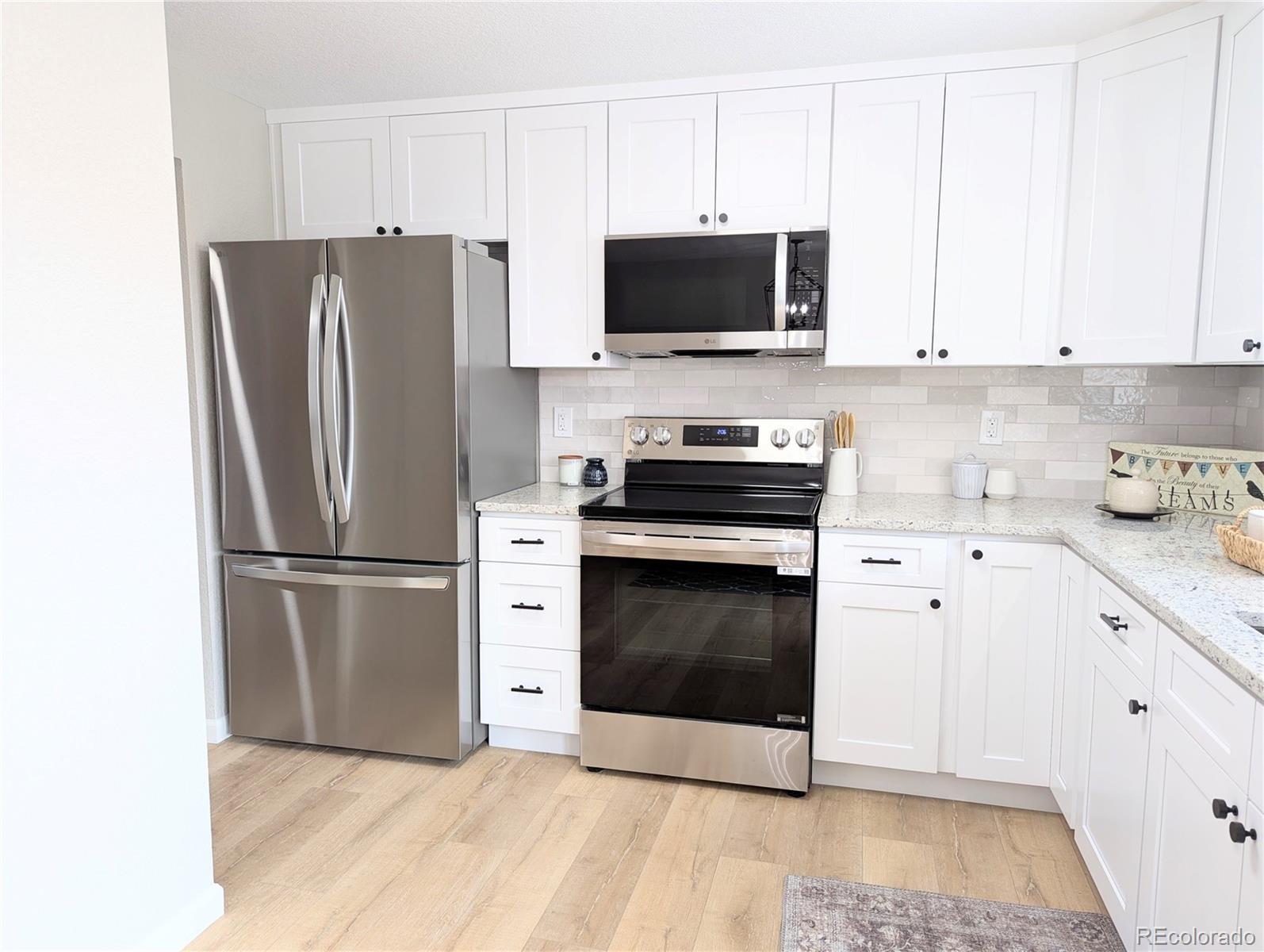 MLS Image #10 for 15018 e greenwood place,aurora, Colorado