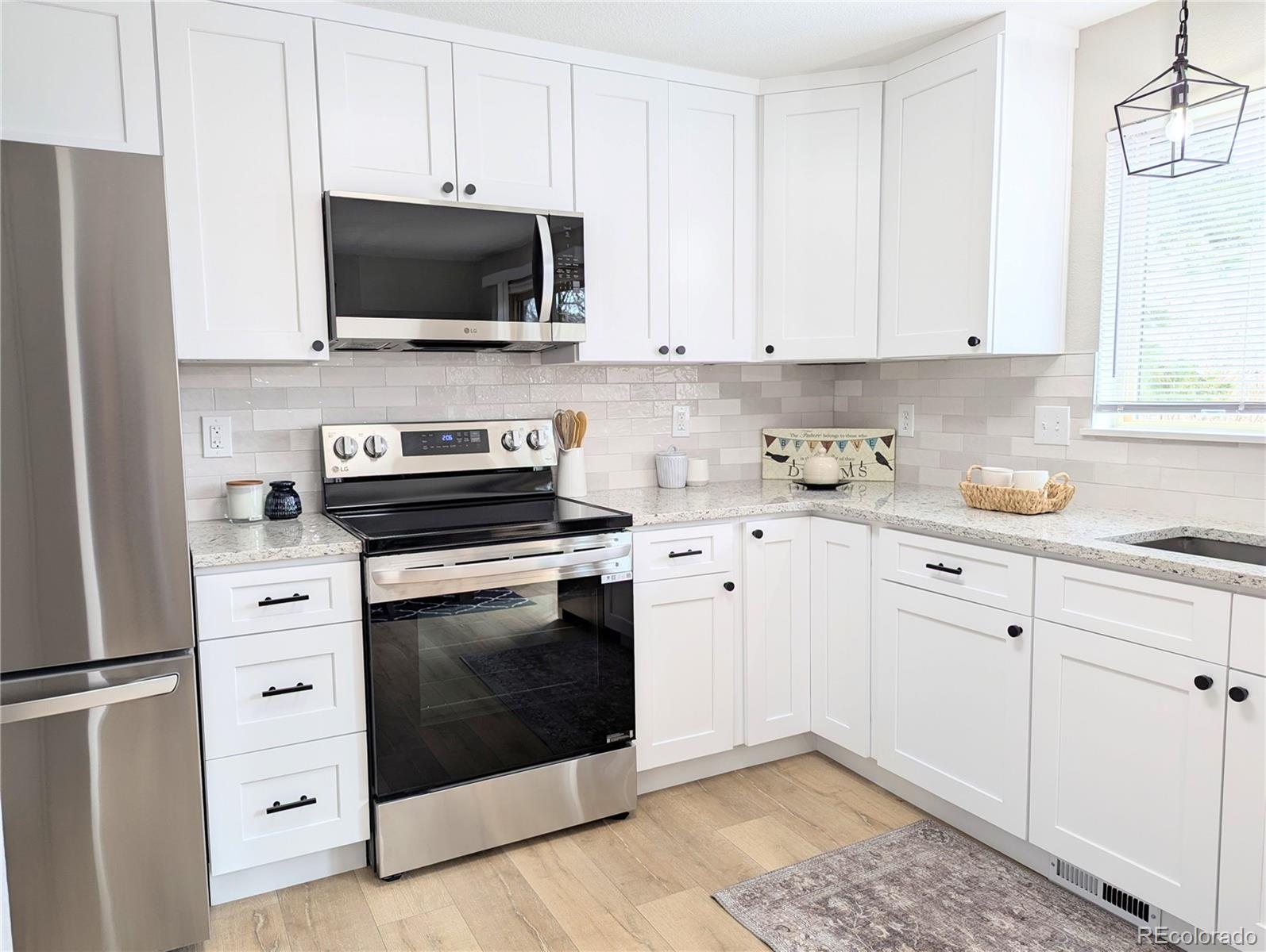 MLS Image #12 for 15018 e greenwood place,aurora, Colorado