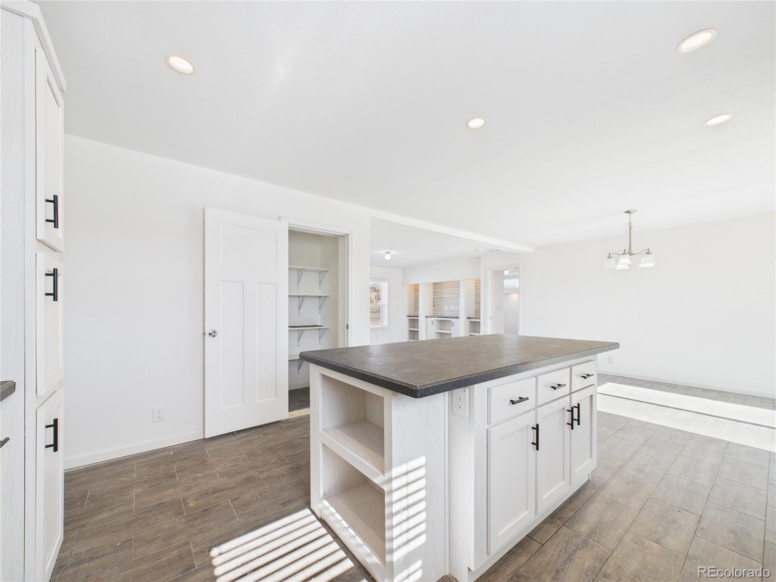 MLS Image #15 for 964 s greenway avenue,pueblo, Colorado