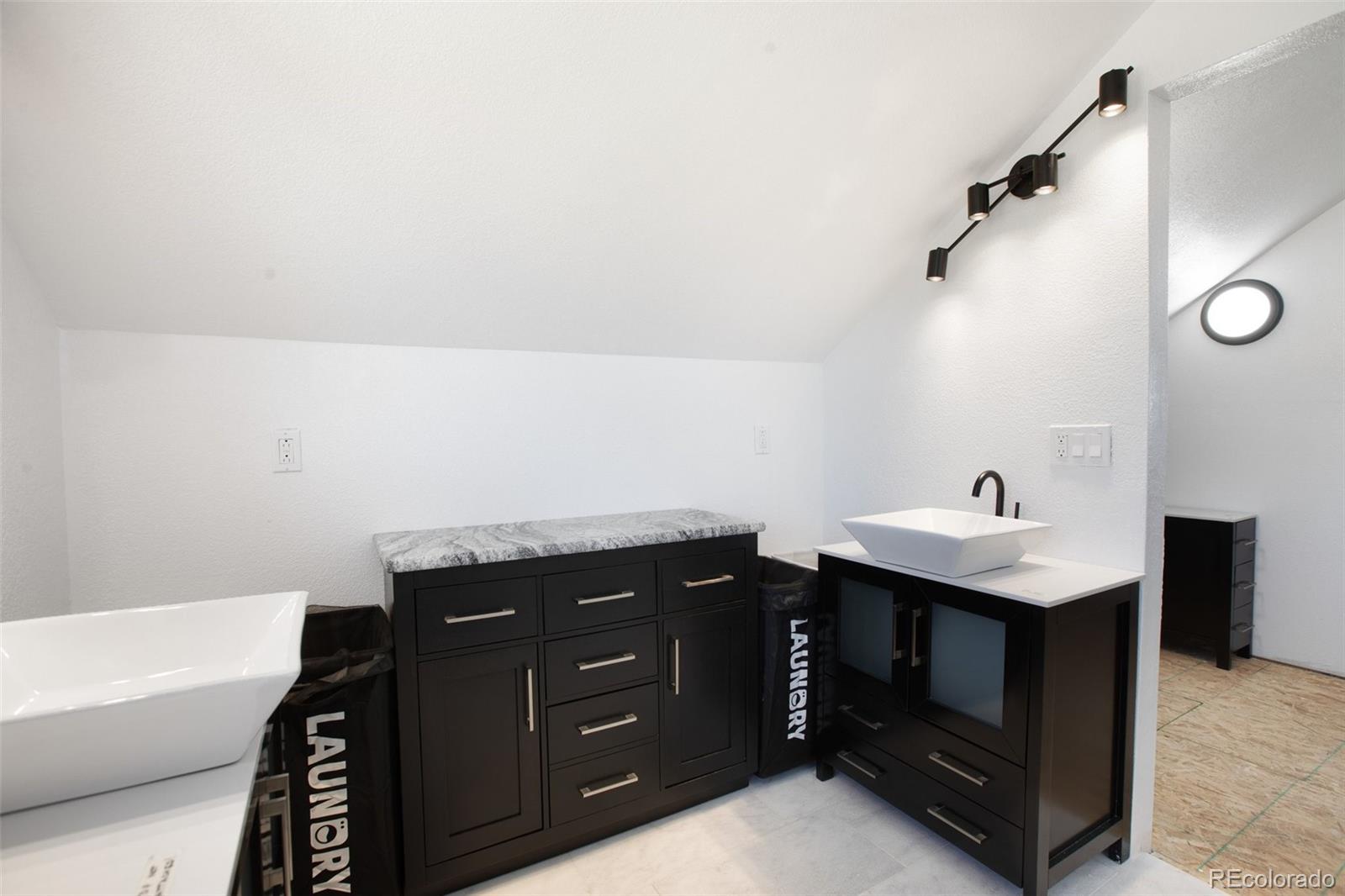 MLS Image #34 for 1084  circle drive,florissant, Colorado