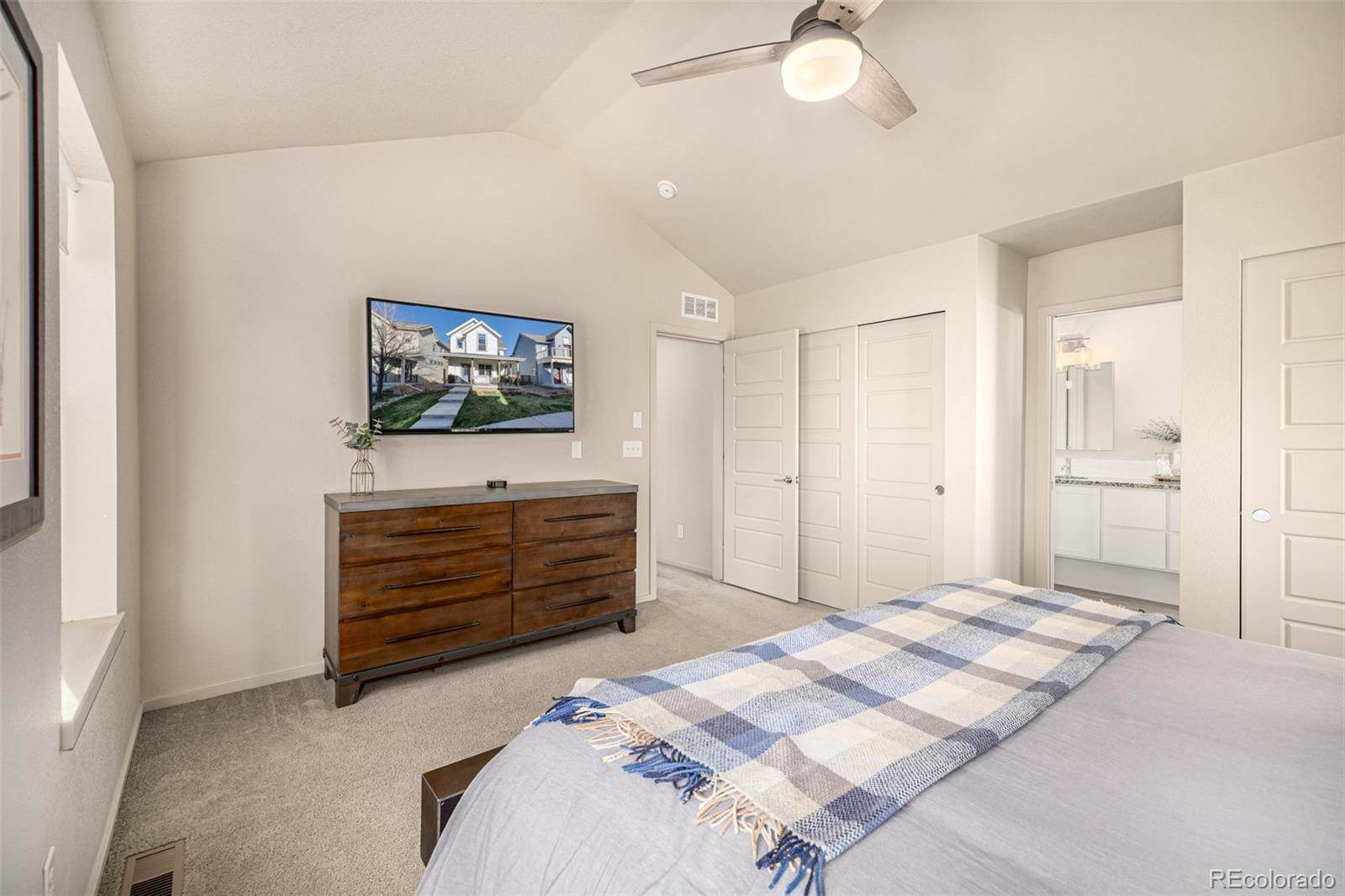 MLS Image #14 for 1910 w 66th avenue,denver, Colorado