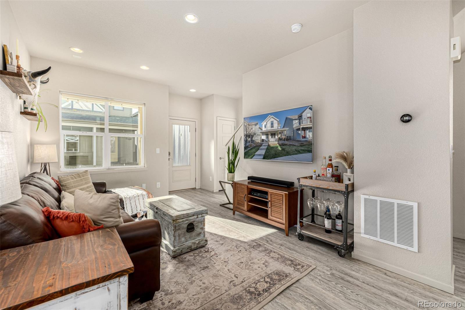MLS Image #5 for 1910 w 66th avenue,denver, Colorado