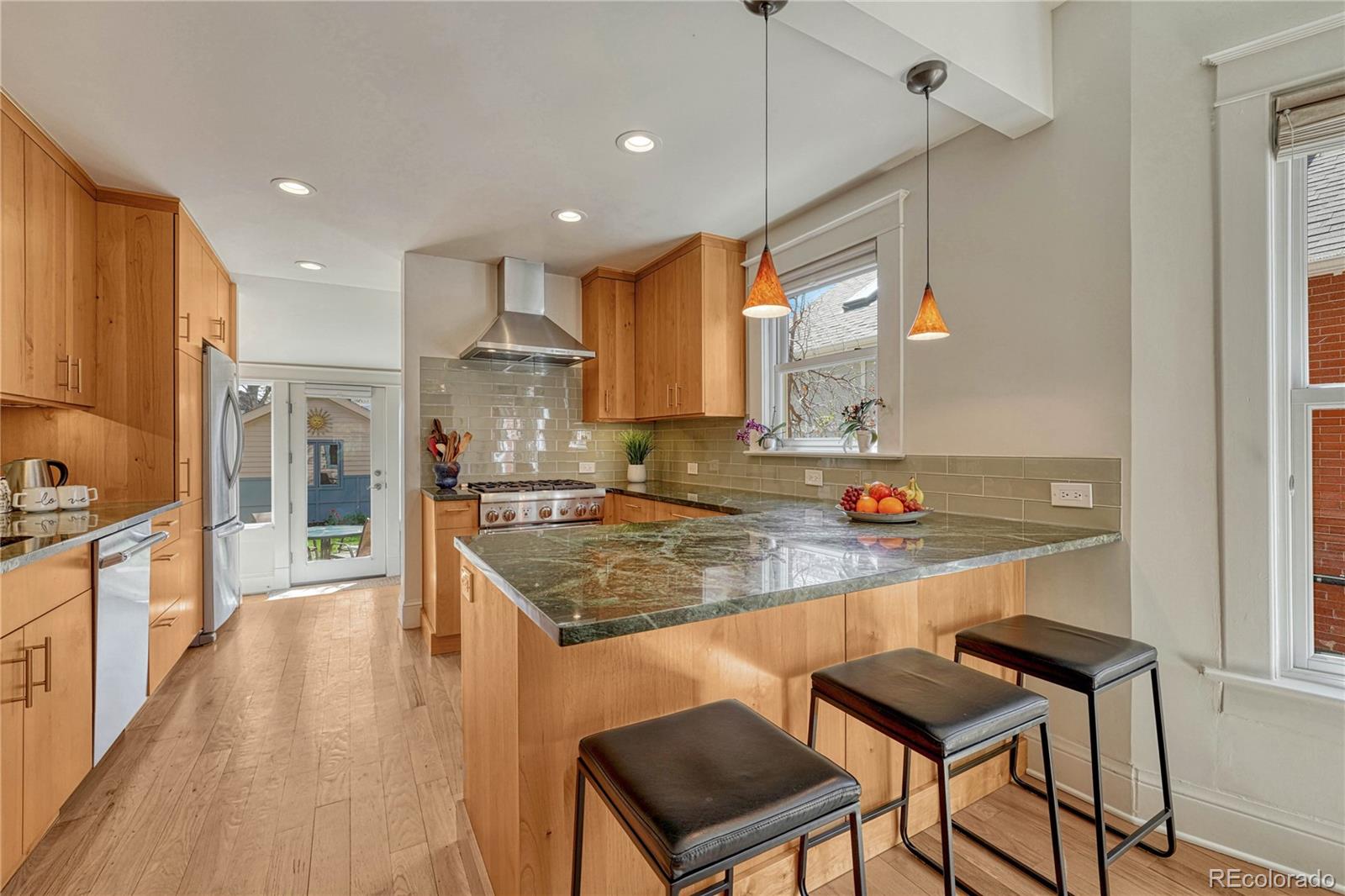 MLS Image #11 for 1716 s ogden street,denver, Colorado