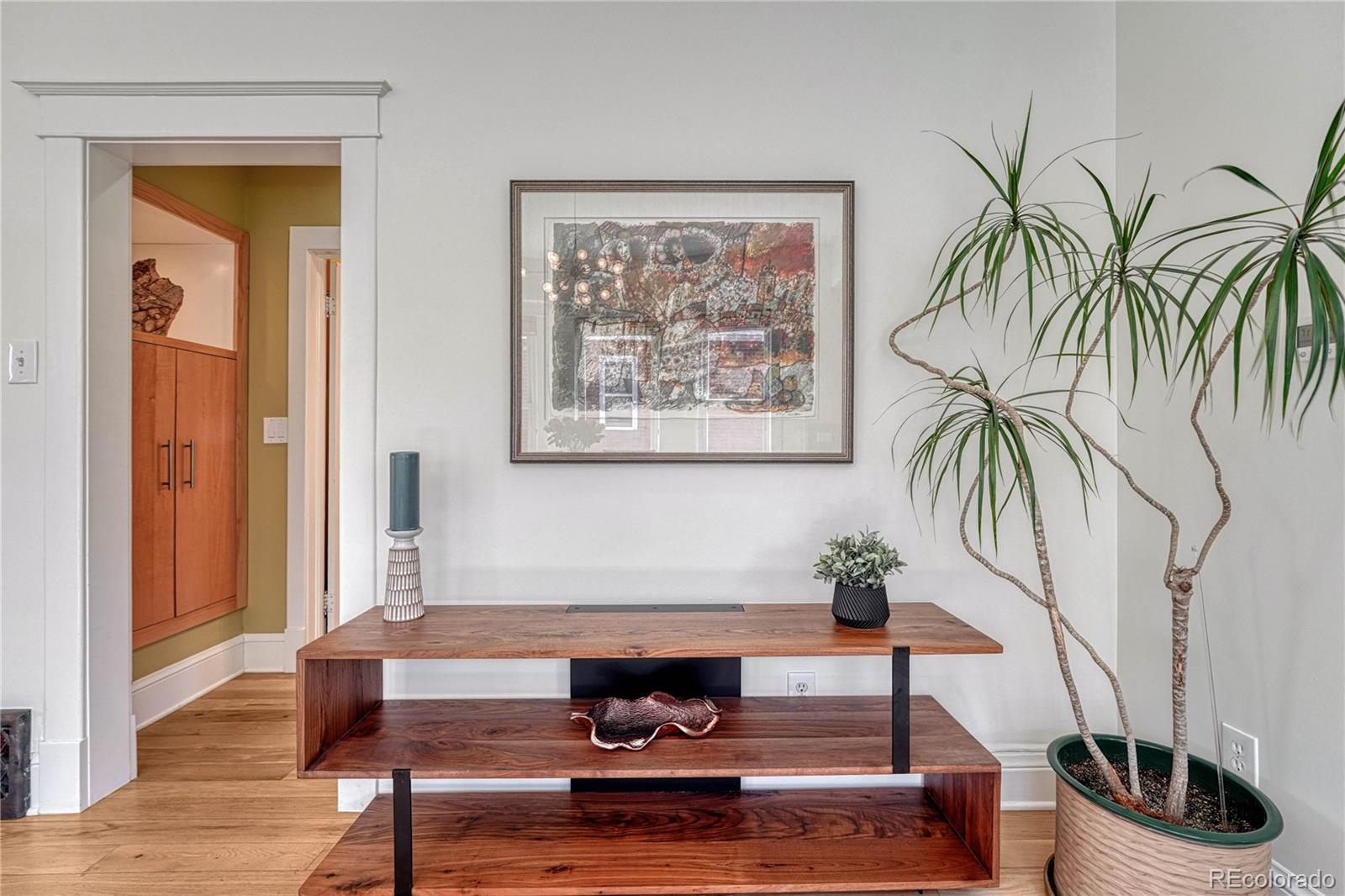 MLS Image #16 for 1716 s ogden street,denver, Colorado