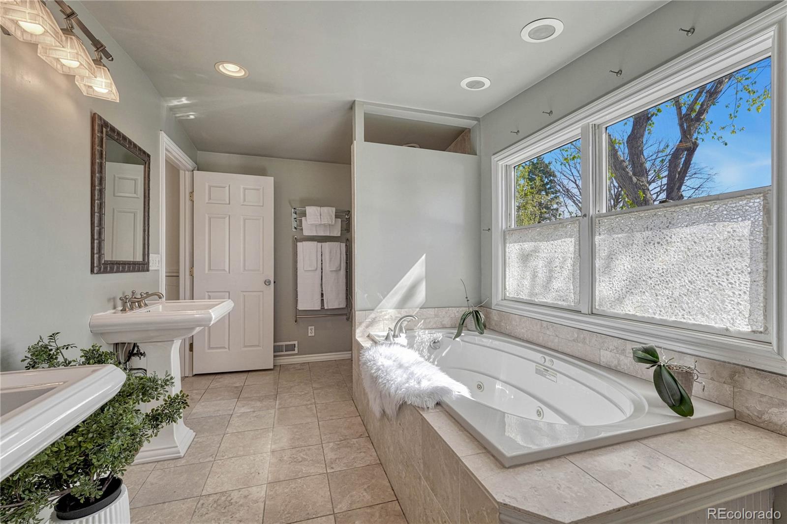 MLS Image #22 for 1716 s ogden street,denver, Colorado