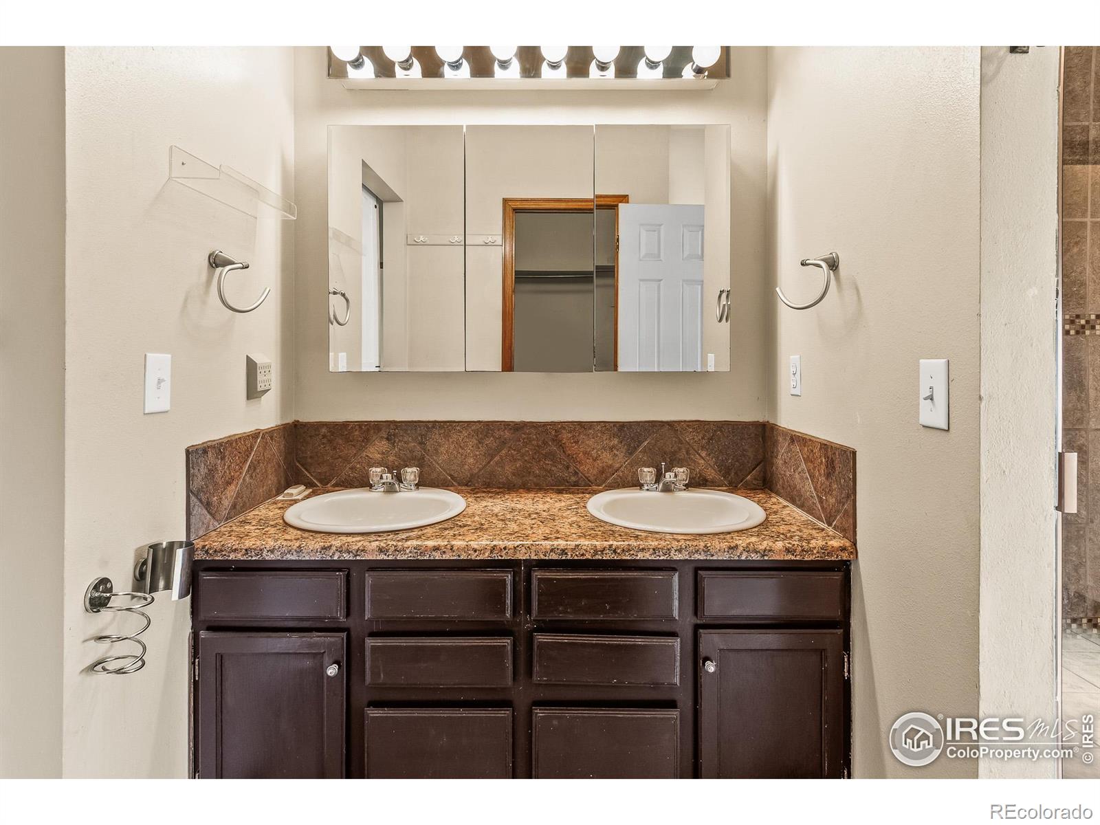 MLS Image #14 for 4833 w 1st street,greeley, Colorado