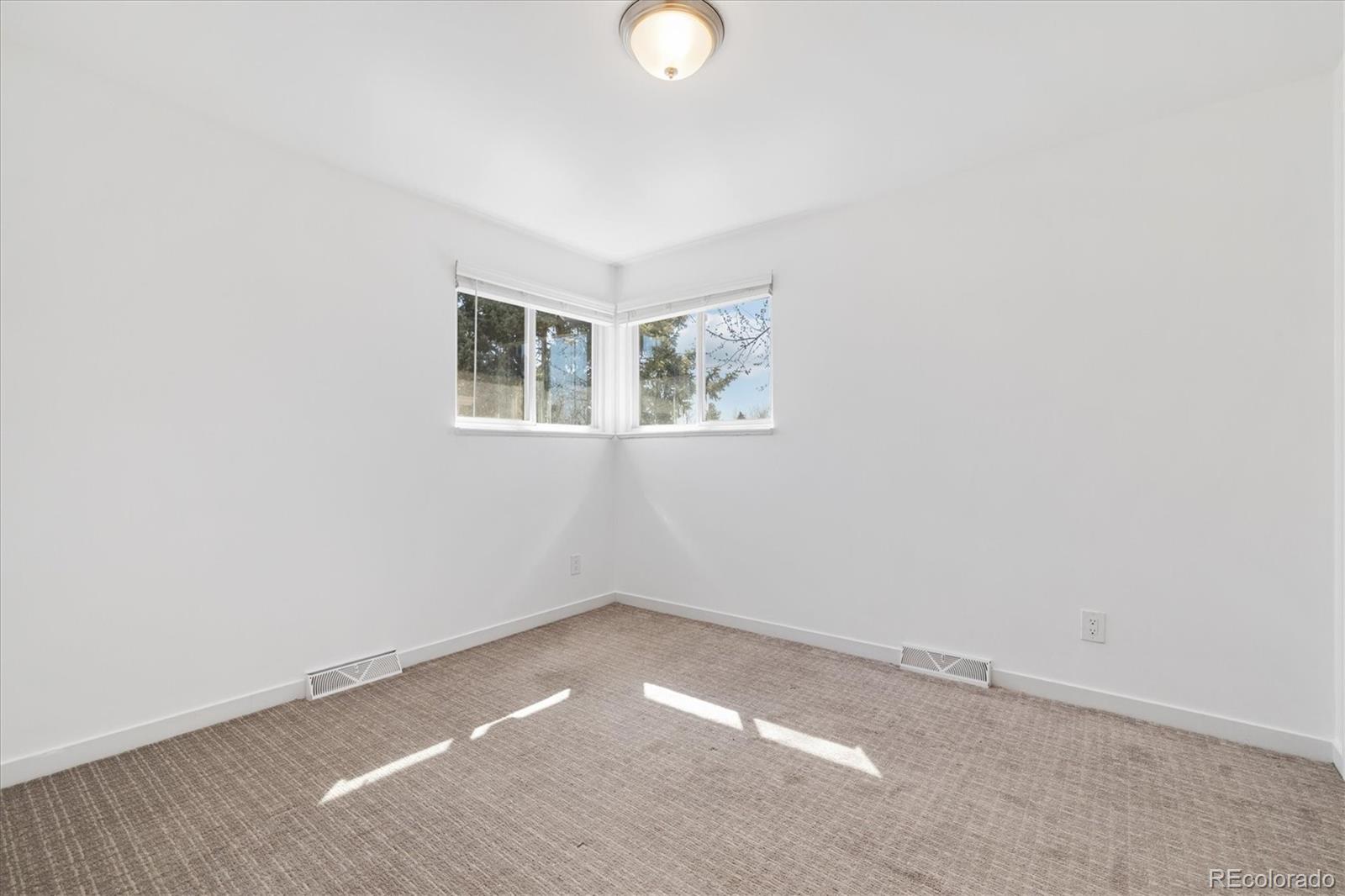 MLS Image #17 for 10699 w 9th place,lakewood, Colorado