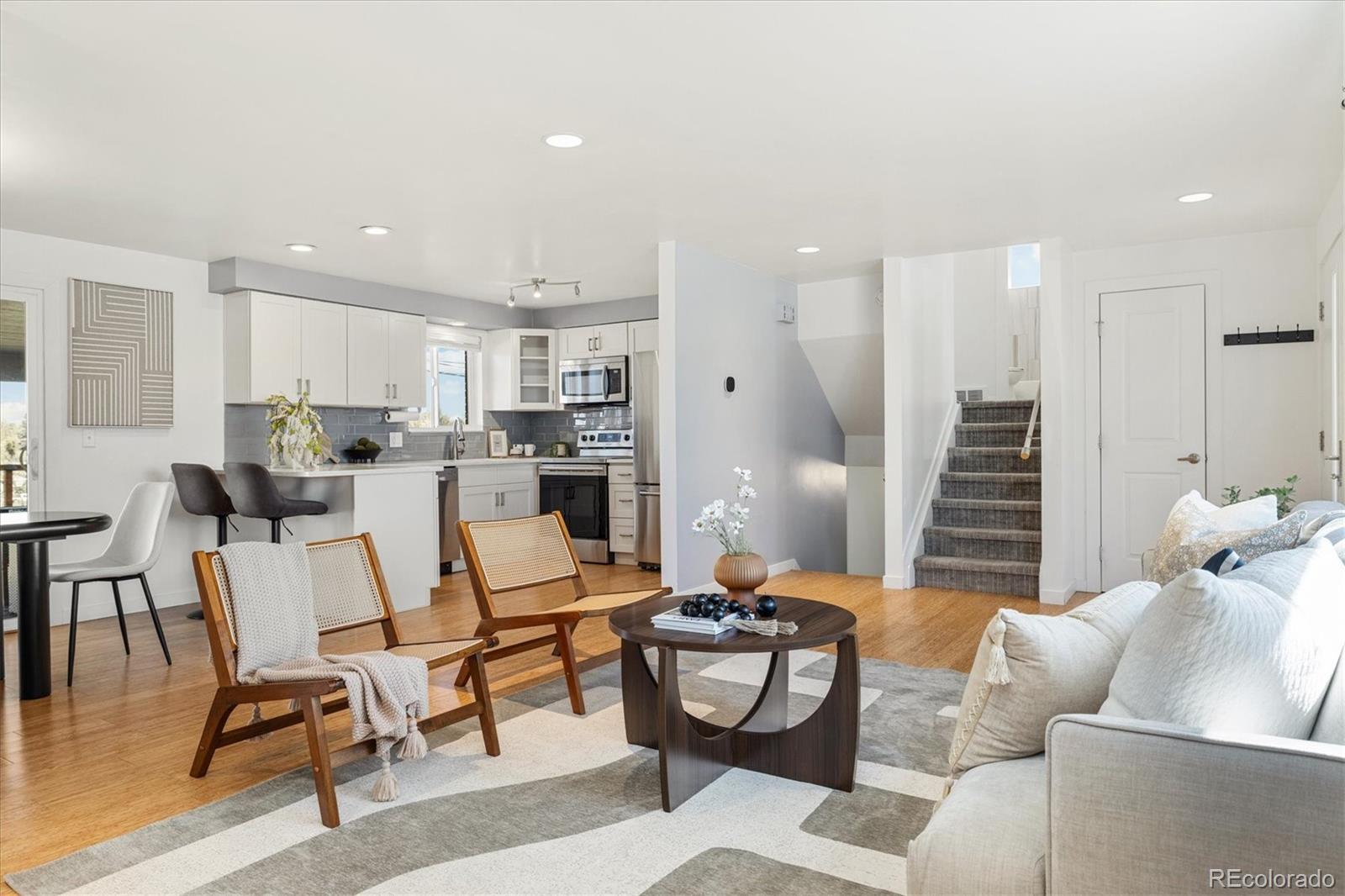 MLS Image #6 for 10699 w 9th place,lakewood, Colorado