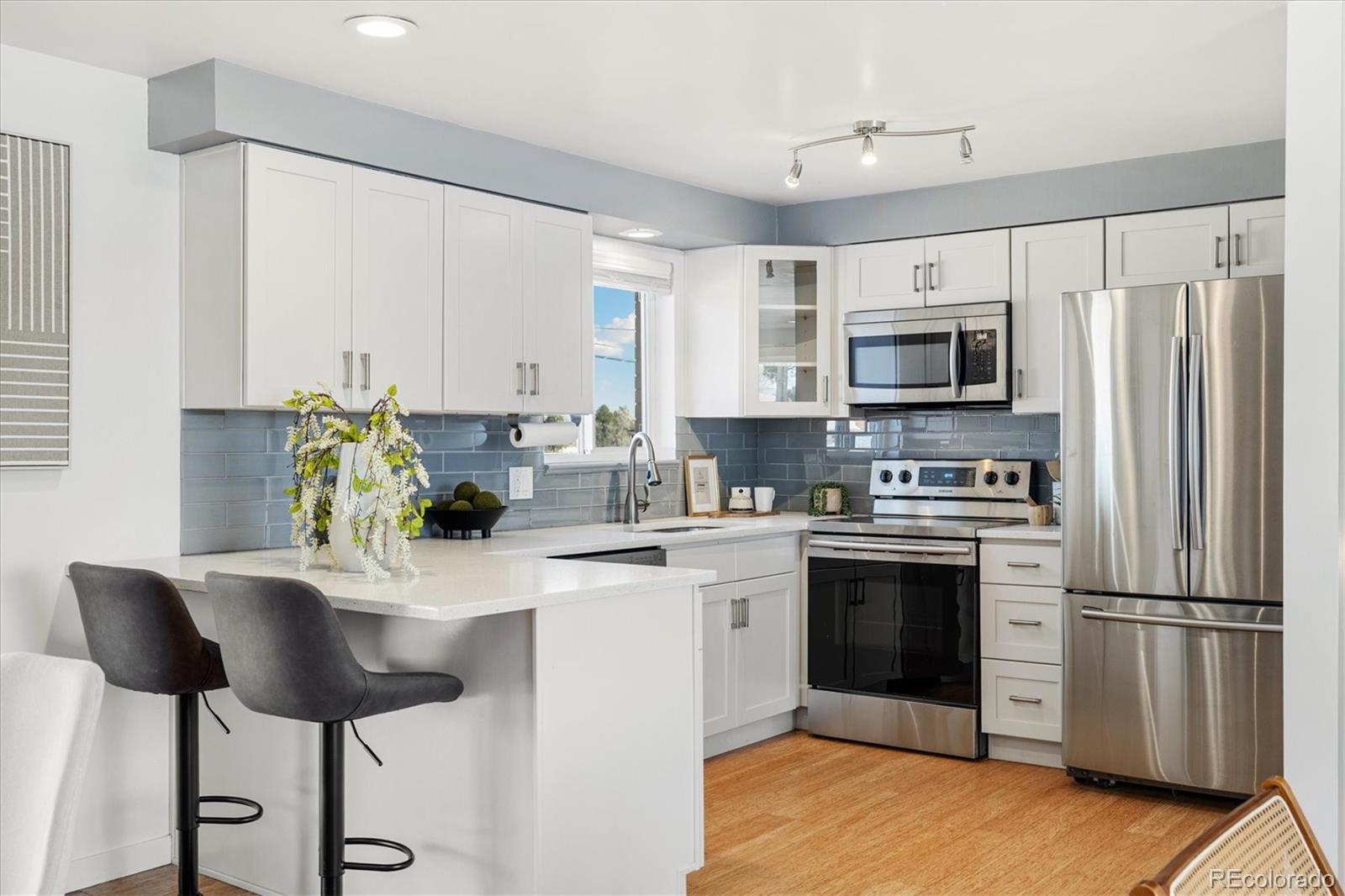 MLS Image #7 for 10699 w 9th place,lakewood, Colorado