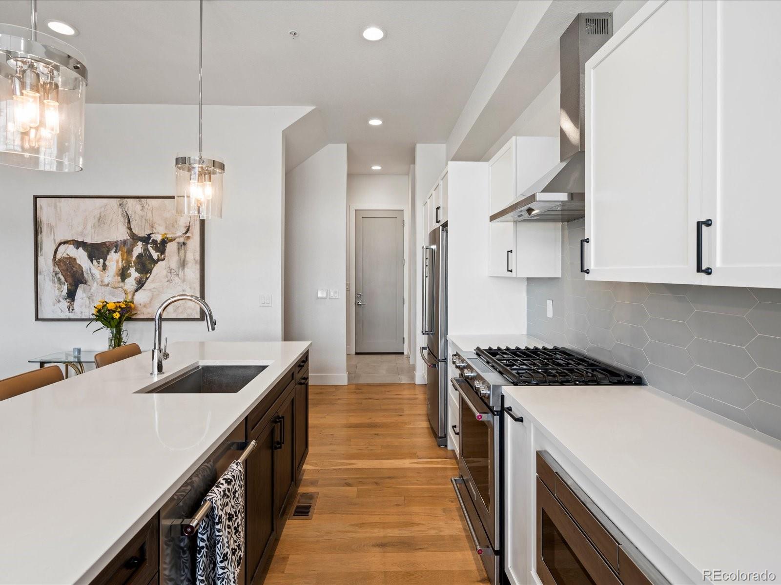 MLS Image #5 for 5469 s curtice street e,littleton, Colorado