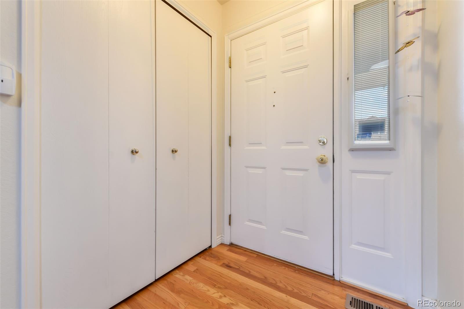 MLS Image #3 for 830  stargate drive,colorado springs, Colorado