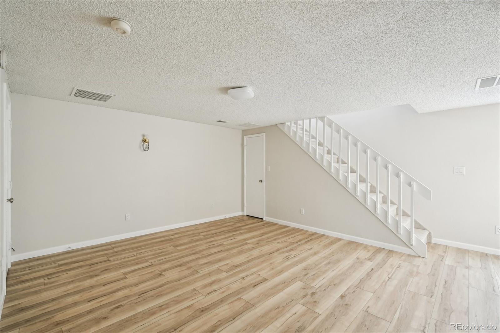 MLS Image #11 for 574  el paso road,palmer lake, Colorado