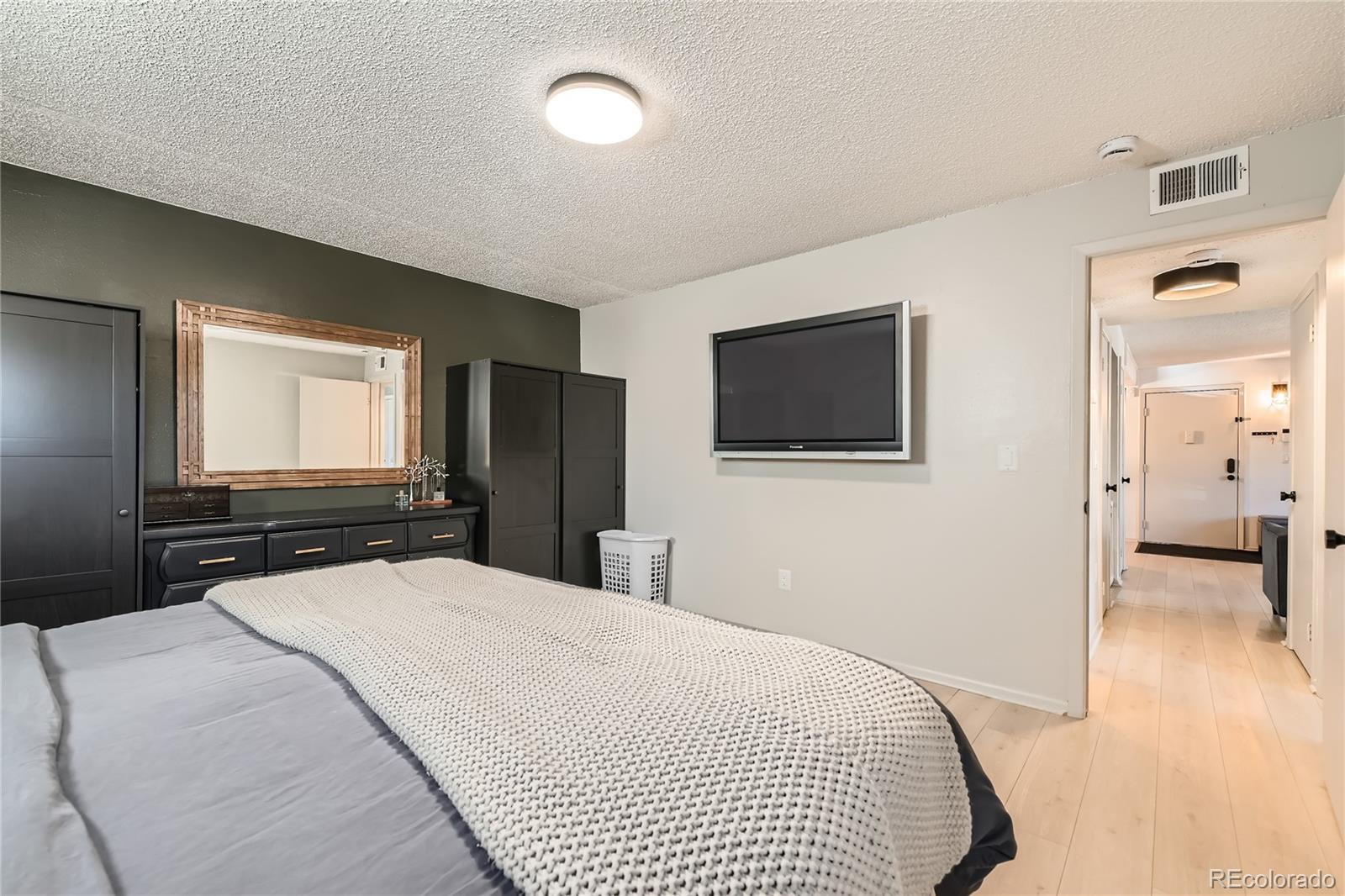 MLS Image #15 for 12173  melody drive,denver, Colorado