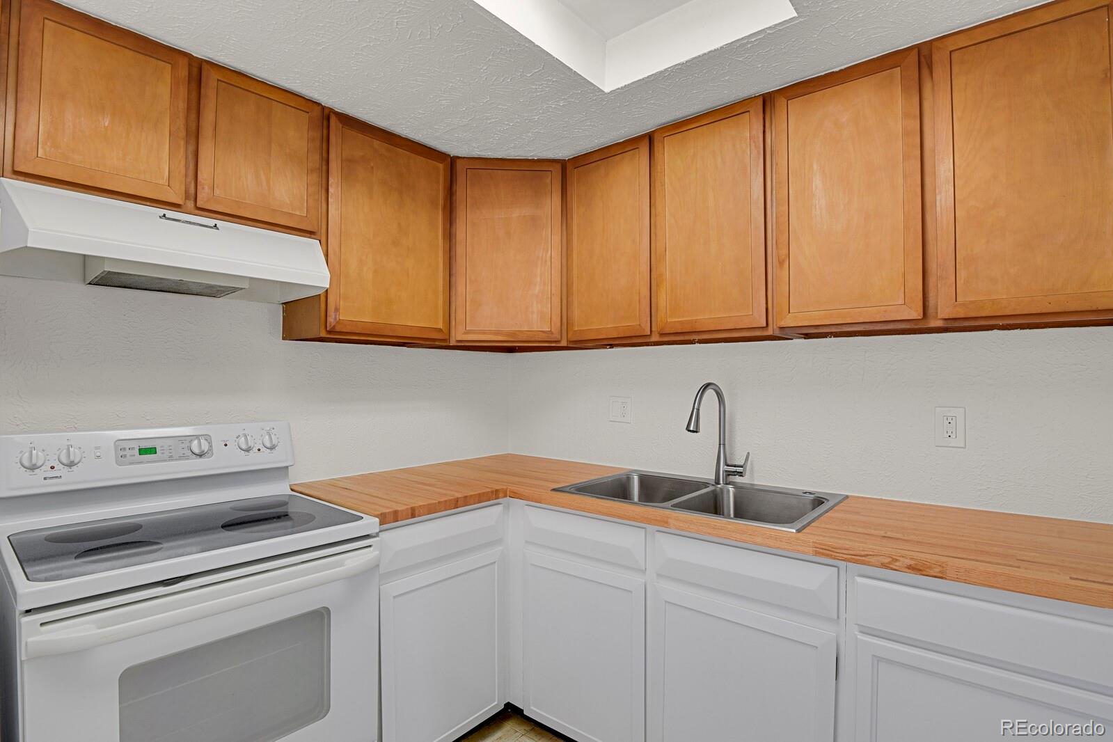 MLS Image #8 for 1149  columbine street,denver, Colorado