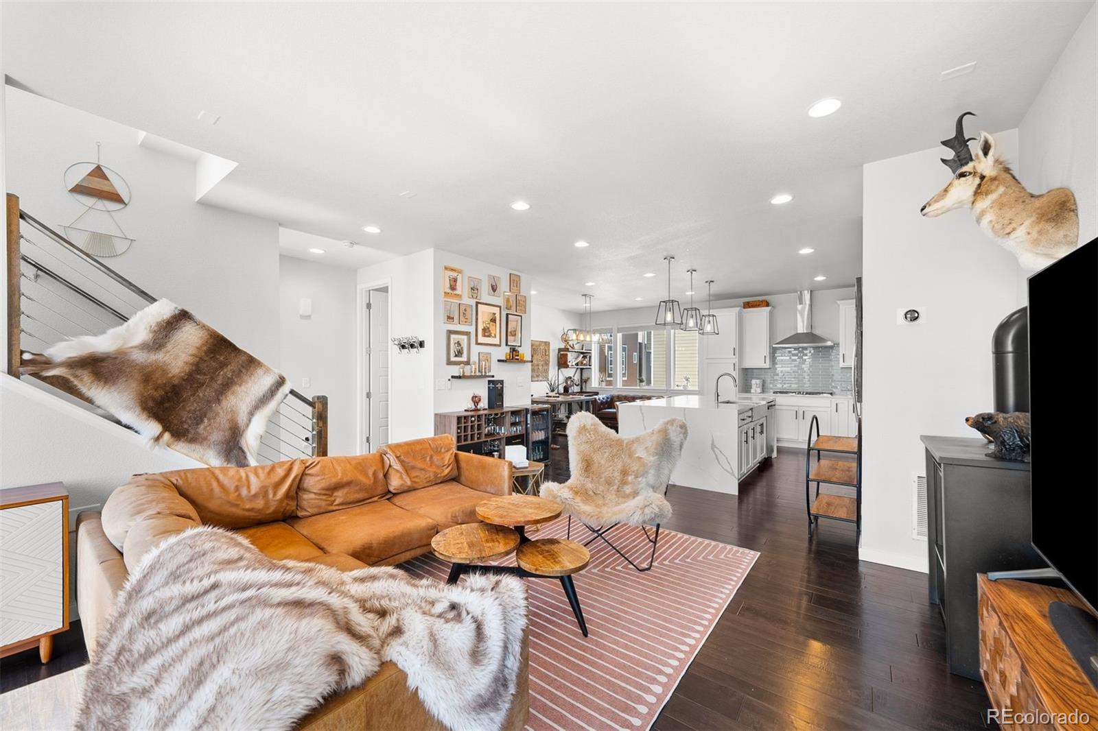 MLS Image #12 for 15732 e broncos place,englewood, Colorado
