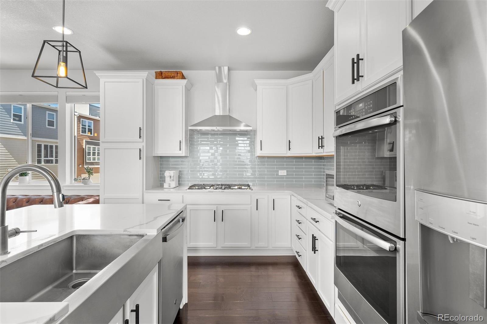 MLS Image #18 for 15732 e broncos place,englewood, Colorado