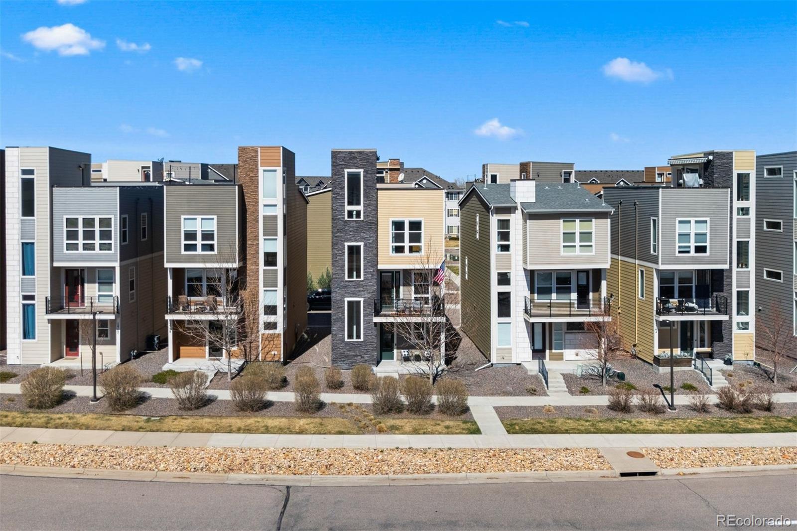 MLS Image #5 for 15732 e broncos place,englewood, Colorado