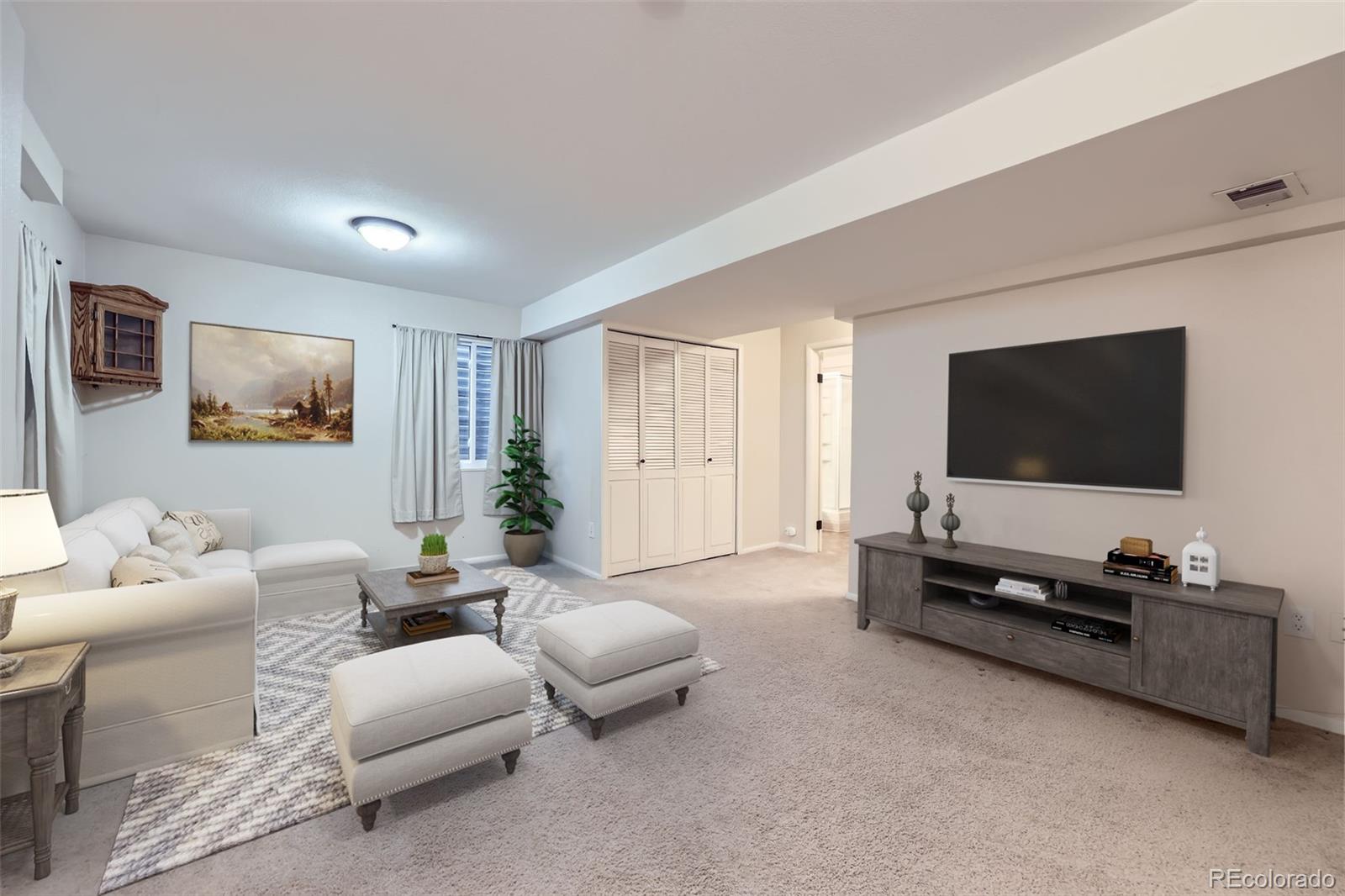 MLS Image #13 for 19357 e 40th avenue,denver, Colorado
