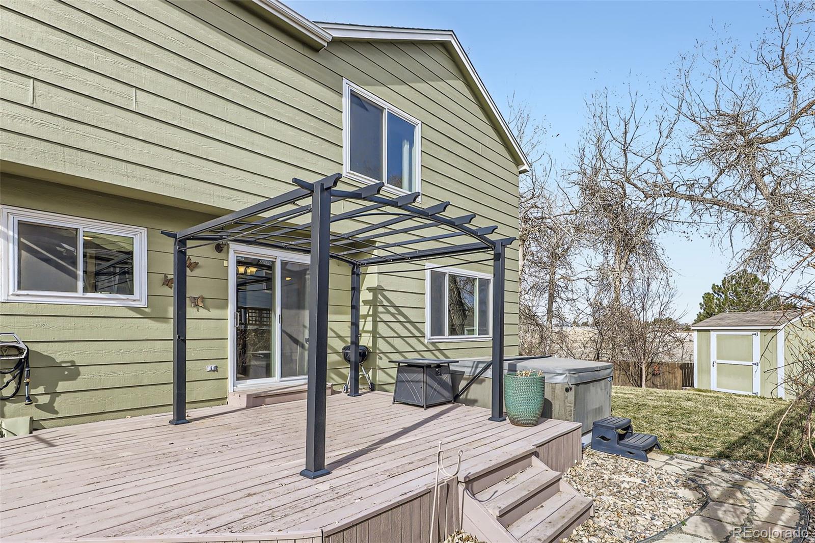 MLS Image #19 for 19357 e 40th avenue,denver, Colorado
