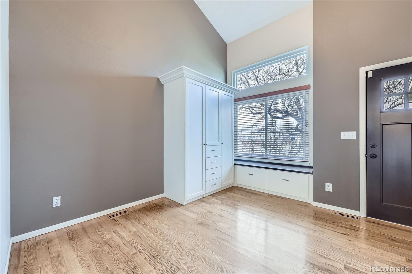 MLS Image #22 for 19357 e 40th avenue,denver, Colorado