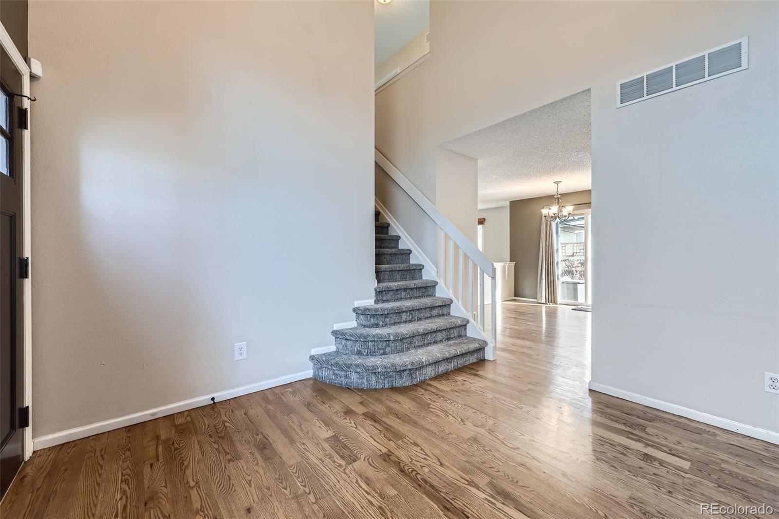 MLS Image #23 for 19357 e 40th avenue,denver, Colorado