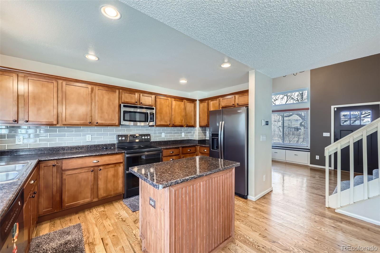 MLS Image #25 for 19357 e 40th avenue,denver, Colorado