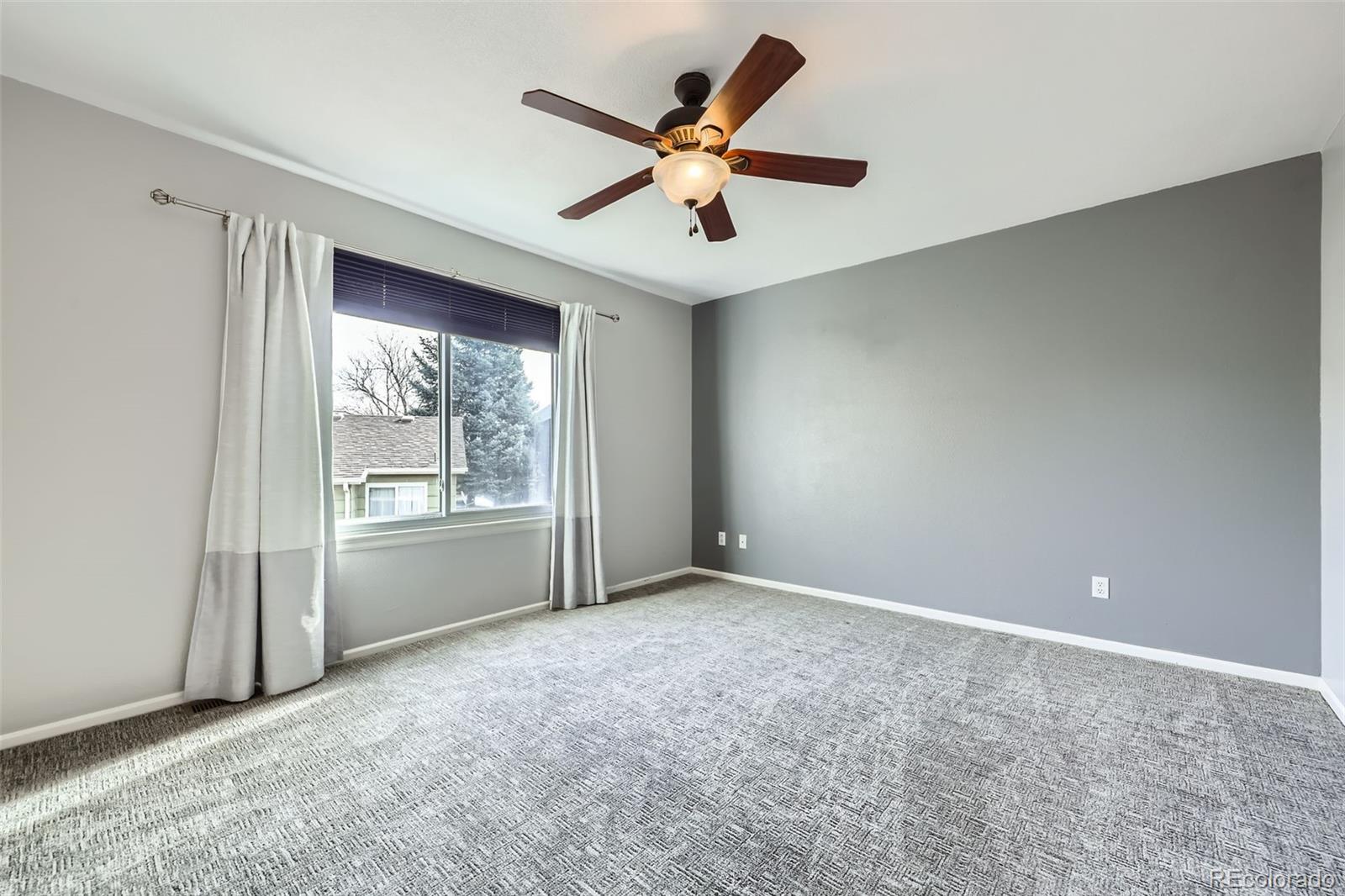 MLS Image #31 for 19357 e 40th avenue,denver, Colorado