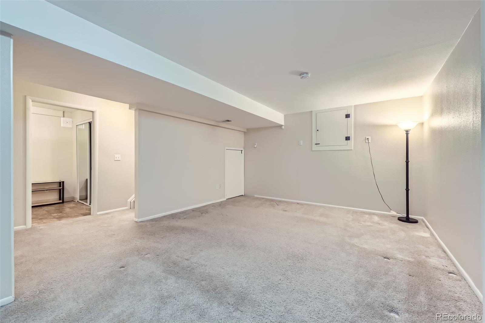 MLS Image #39 for 19357 e 40th avenue,denver, Colorado