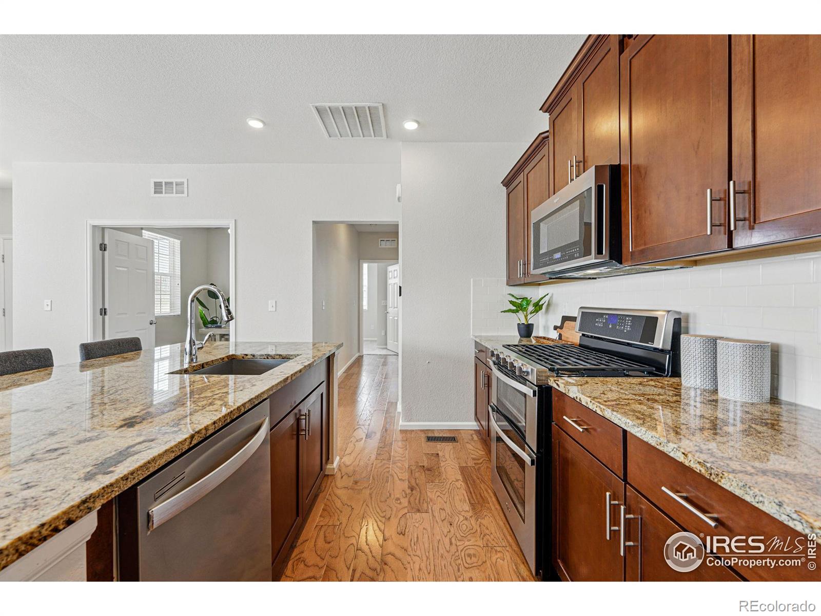 MLS Image #13 for 86  jackson place,erie, Colorado