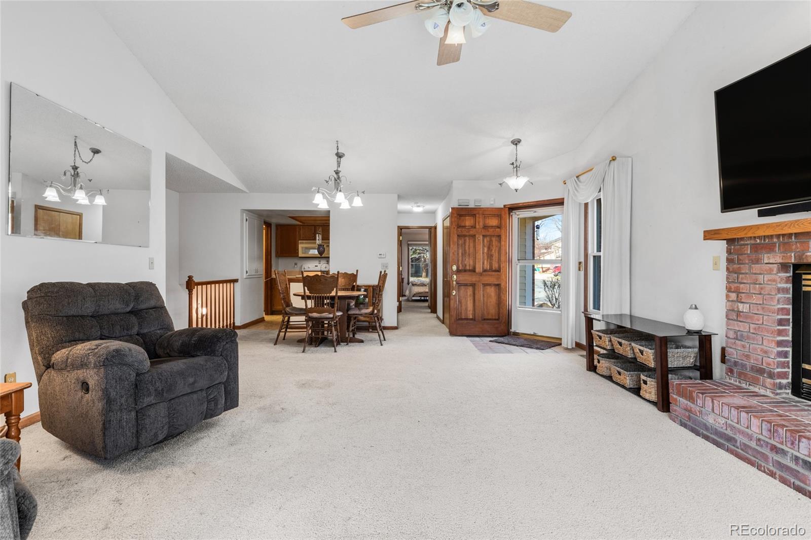 MLS Image #4 for 12370  saint paul court,thornton, Colorado