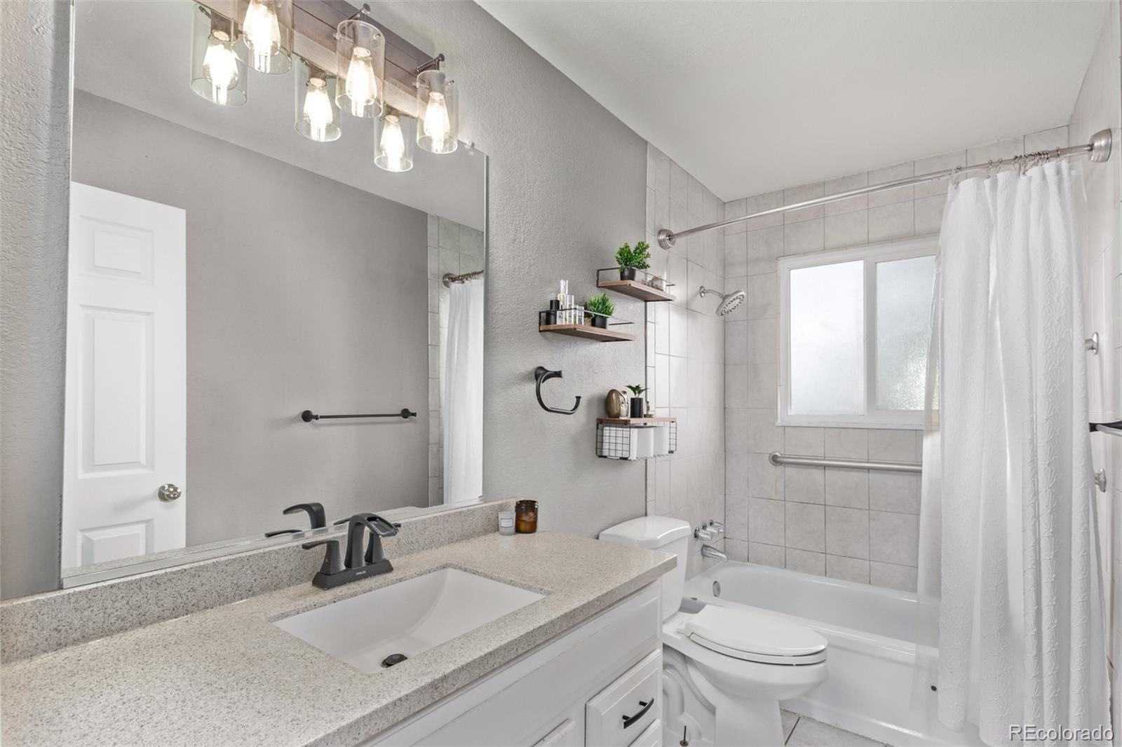 MLS Image #11 for 2268 s laredo street,aurora, Colorado