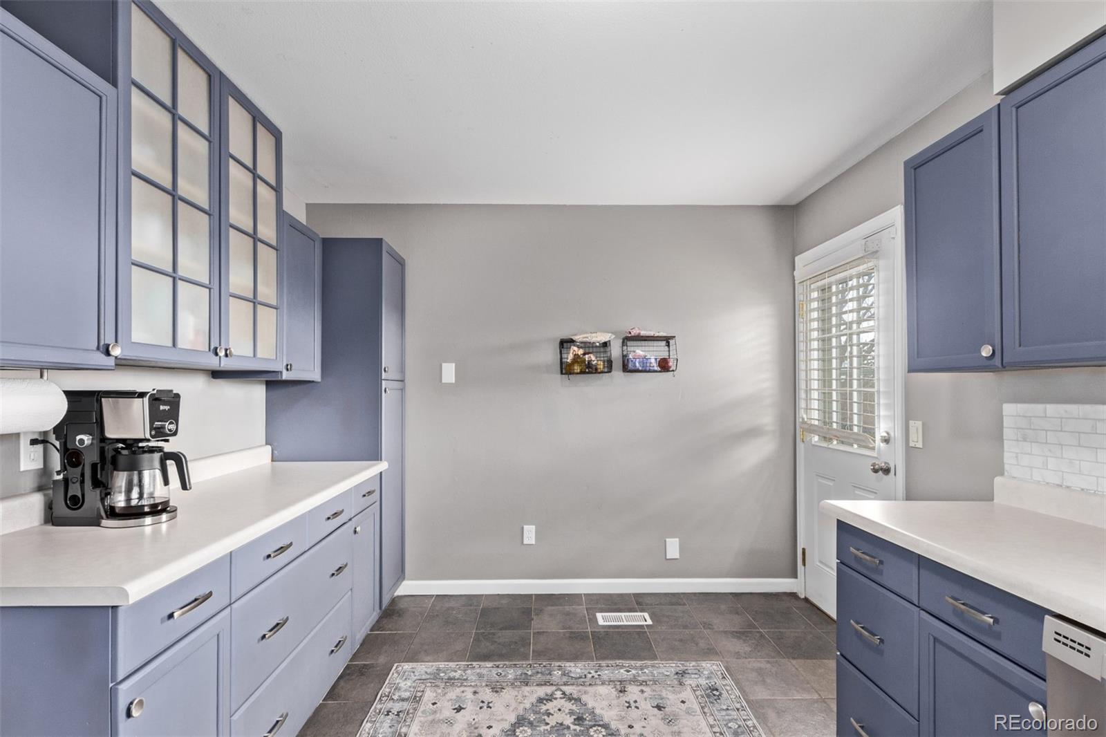 MLS Image #5 for 2268 s laredo street,aurora, Colorado