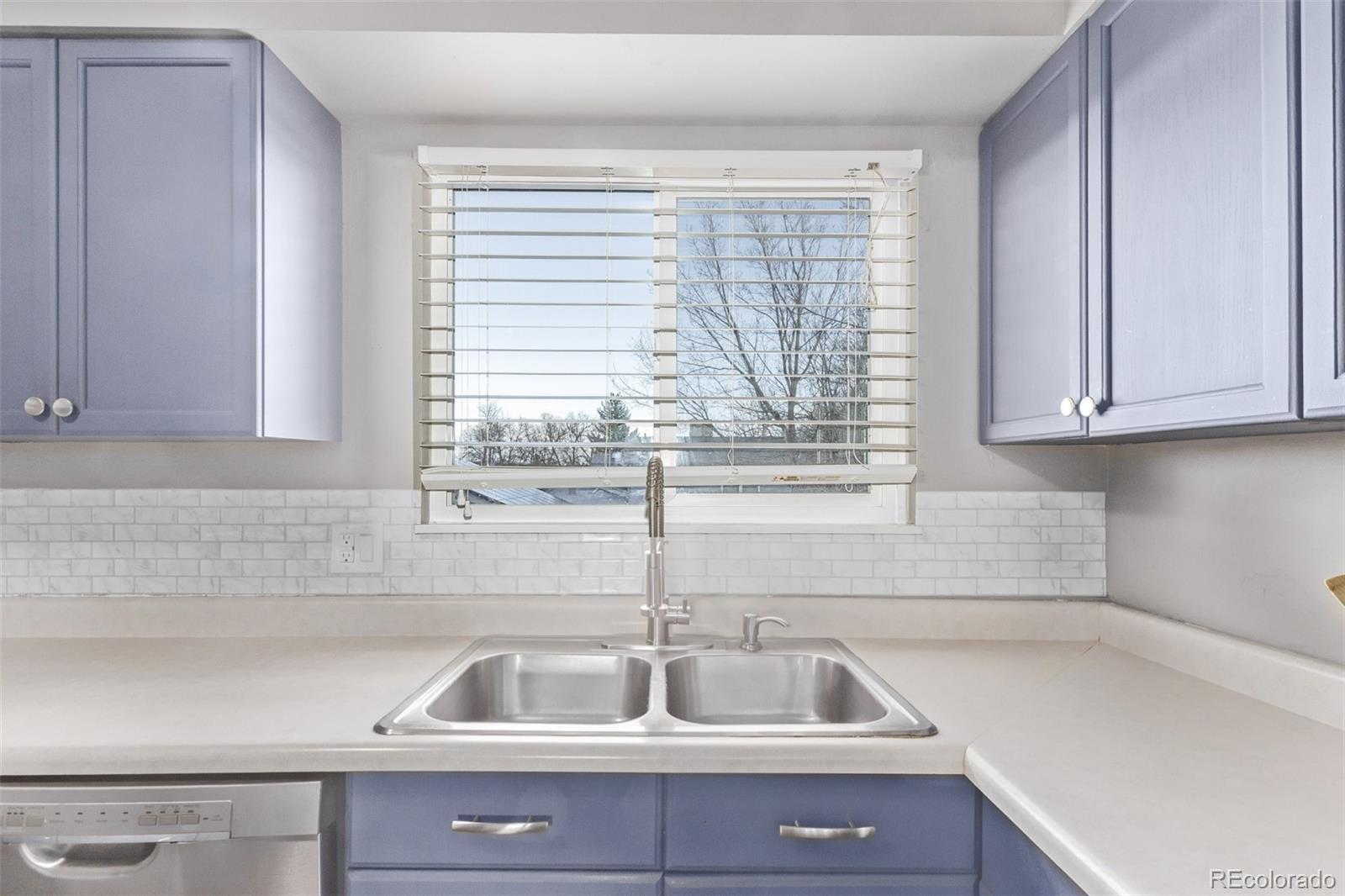 MLS Image #7 for 2268 s laredo street,aurora, Colorado