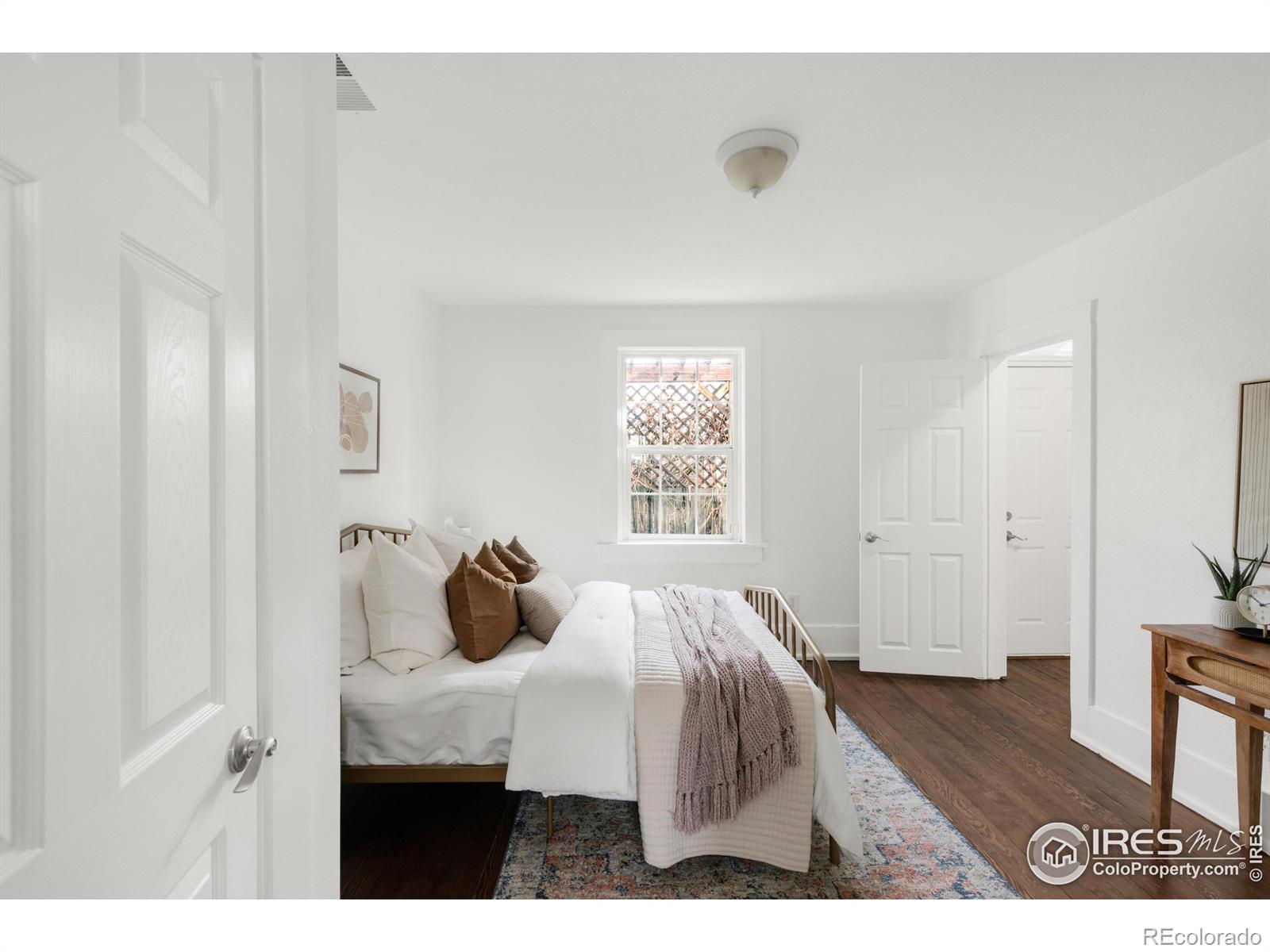 MLS Image #16 for 1669 s lincoln street,denver, Colorado