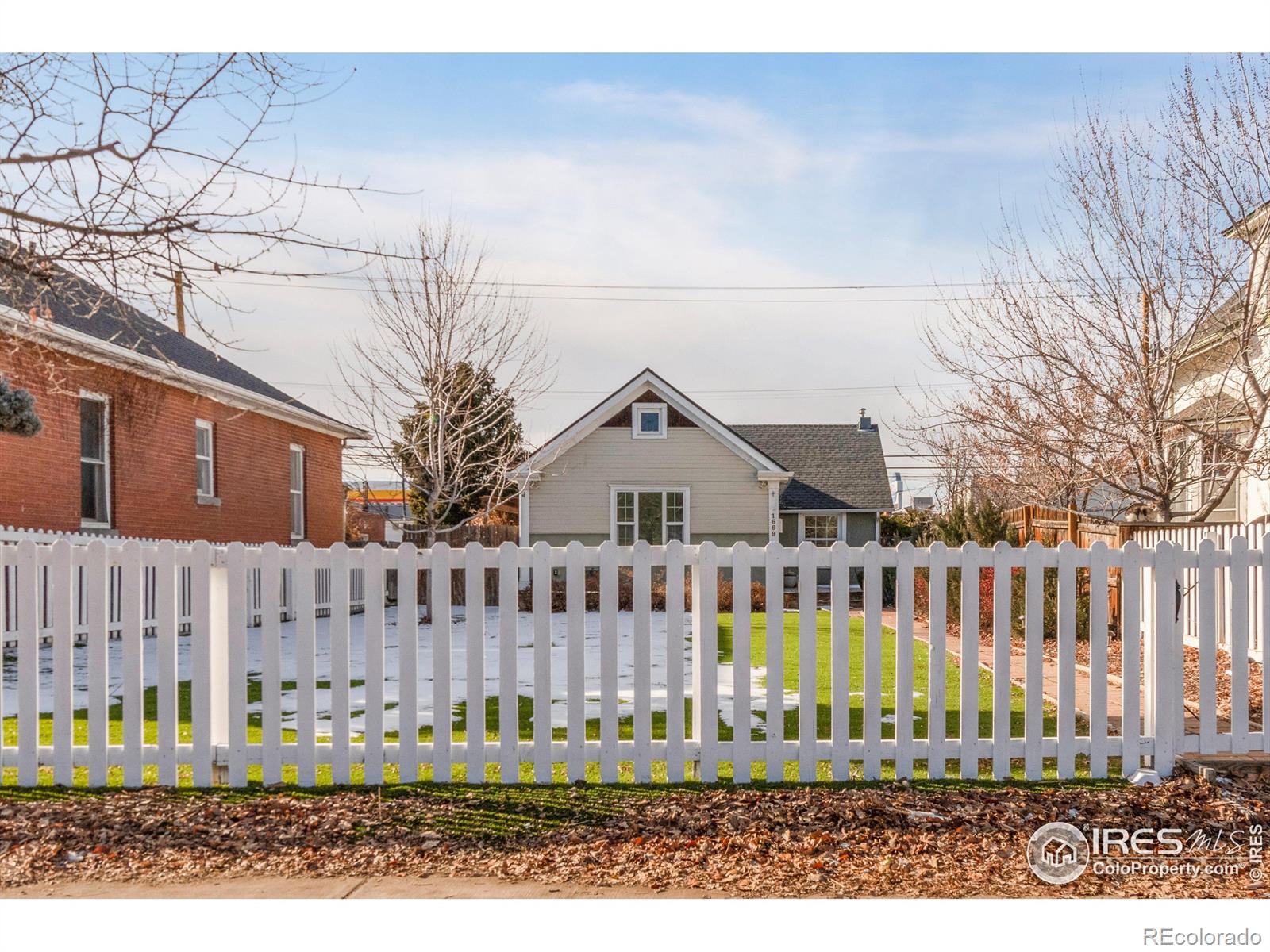 MLS Image #27 for 1669 s lincoln street,denver, Colorado