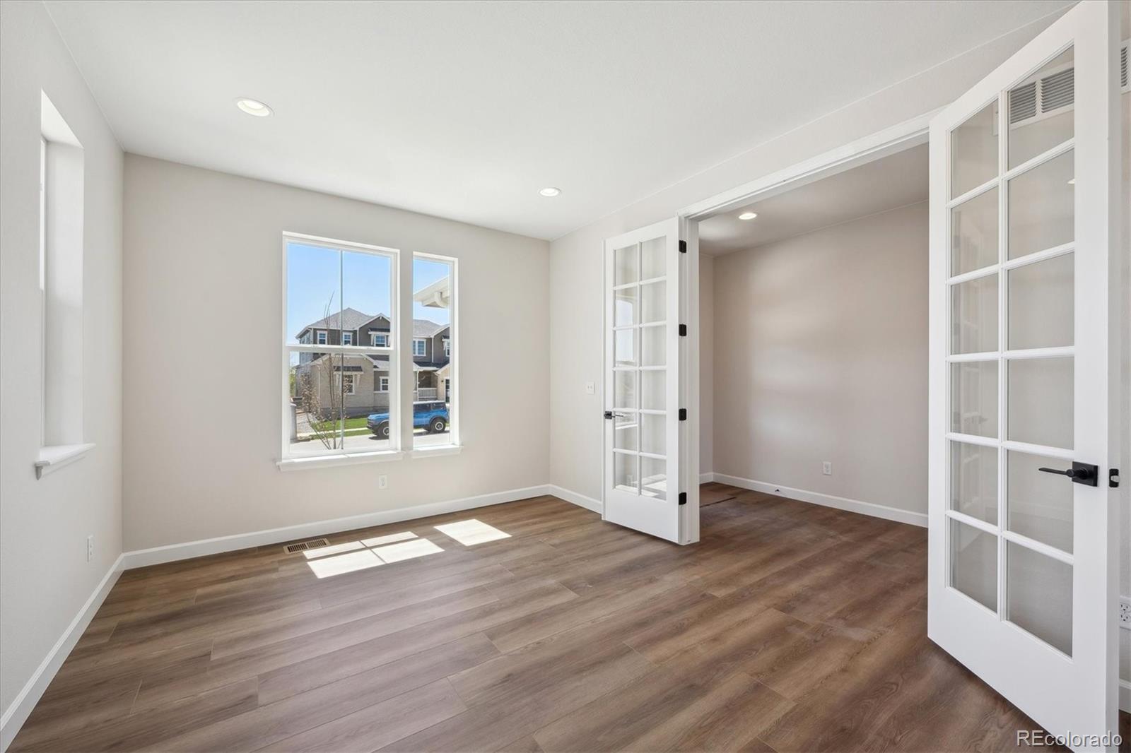 MLS Image #2 for 5583  riverbend avenue,firestone, Colorado