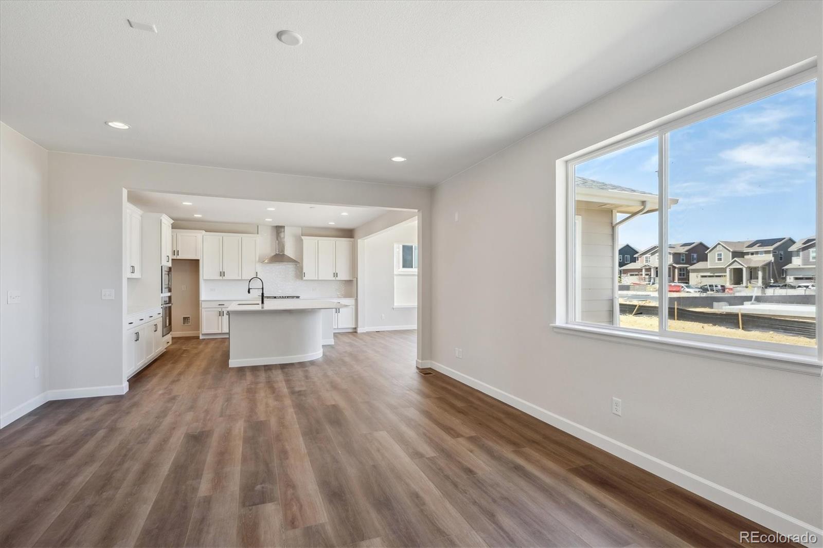 MLS Image #6 for 5583  riverbend avenue,firestone, Colorado