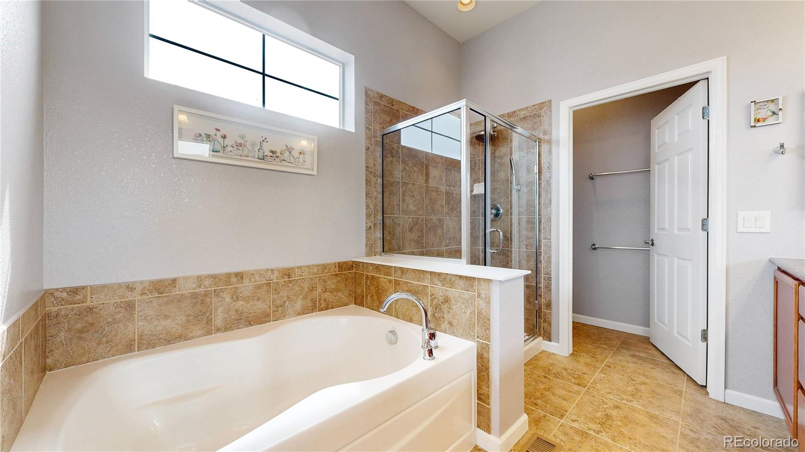 MLS Image #15 for 16500  crosby drive,broomfield, Colorado
