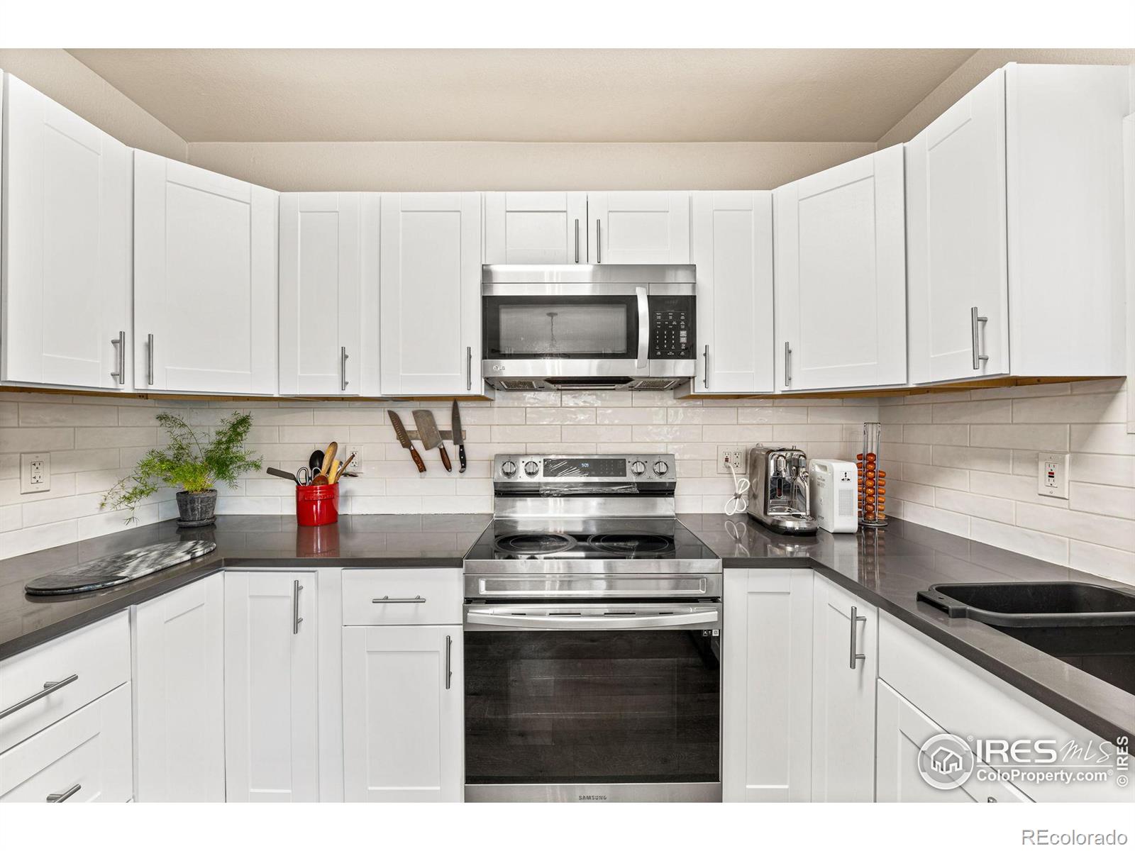 MLS Image #9 for 914  22nd street,loveland, Colorado