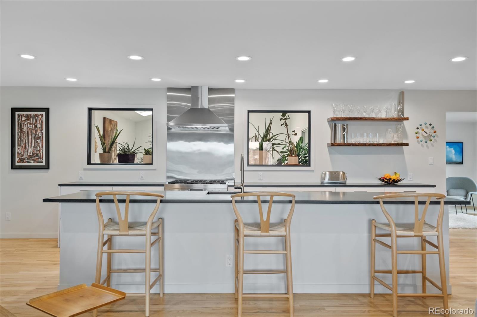 MLS Image #8 for 2070  willow lane,lakewood, Colorado
