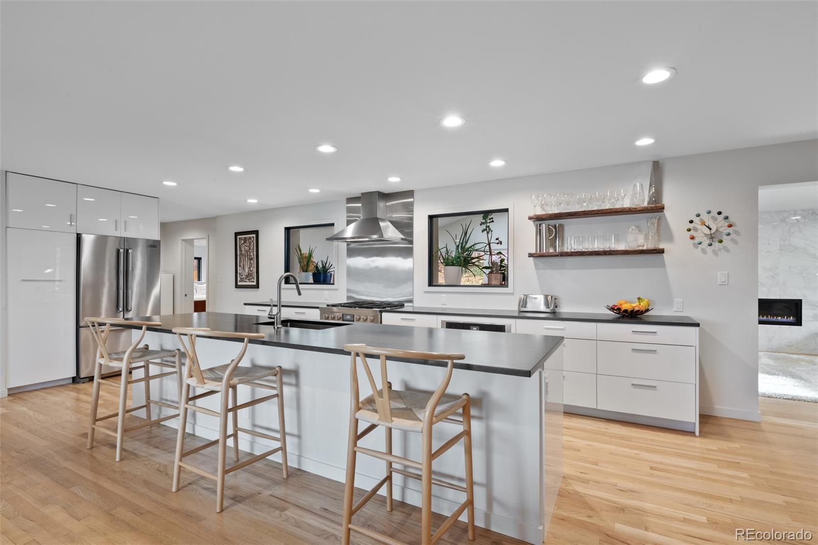 MLS Image #9 for 2070  willow lane,lakewood, Colorado