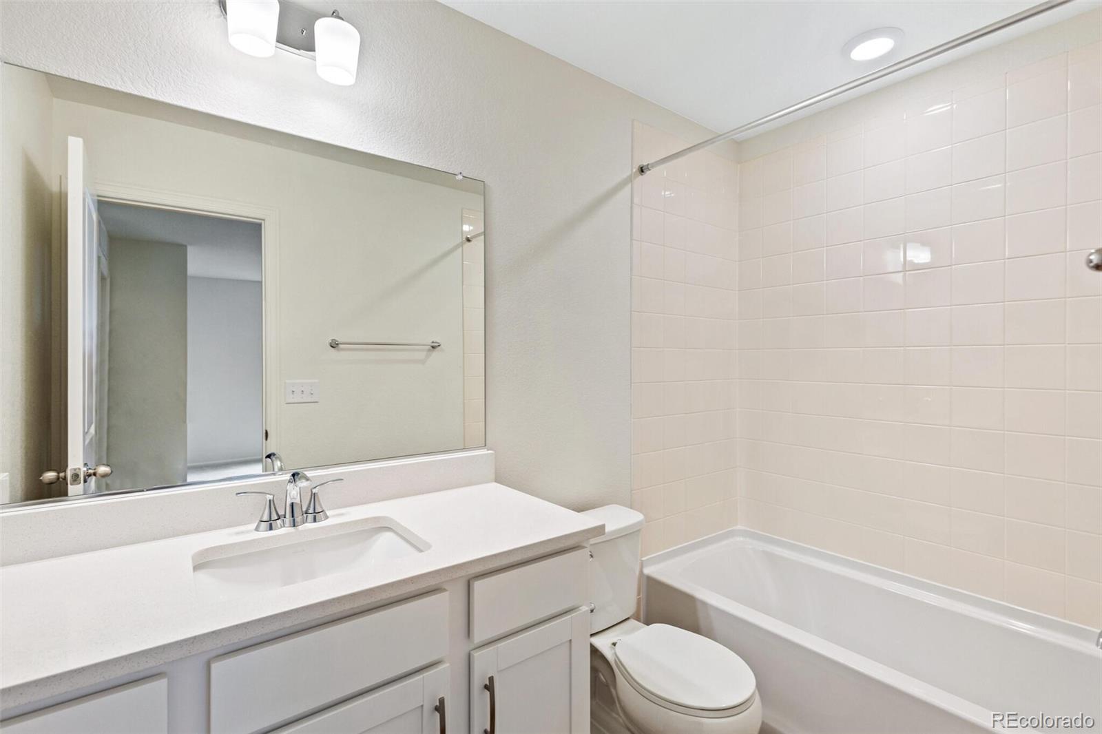 MLS Image #25 for 28616 e 6th place,watkins, Colorado