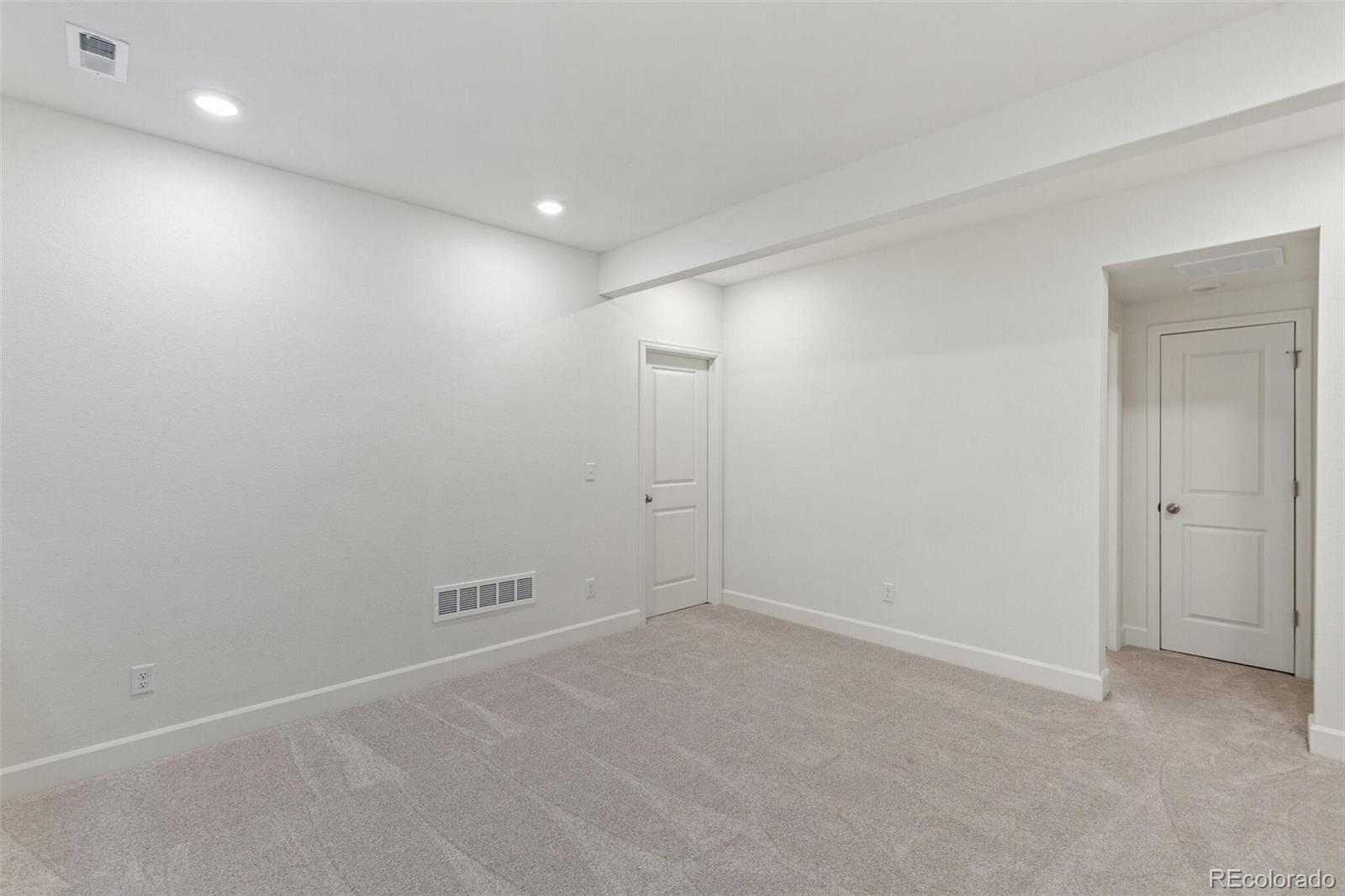 MLS Image #28 for 28616 e 6th place,watkins, Colorado
