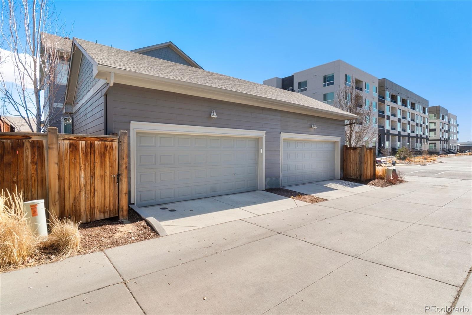 MLS Image #4 for 5715  boston street ,denver, Colorado
