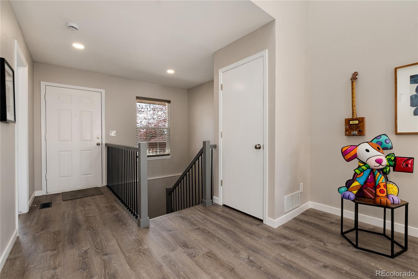 MLS Image #2 for 1470 s quebec way,denver, Colorado