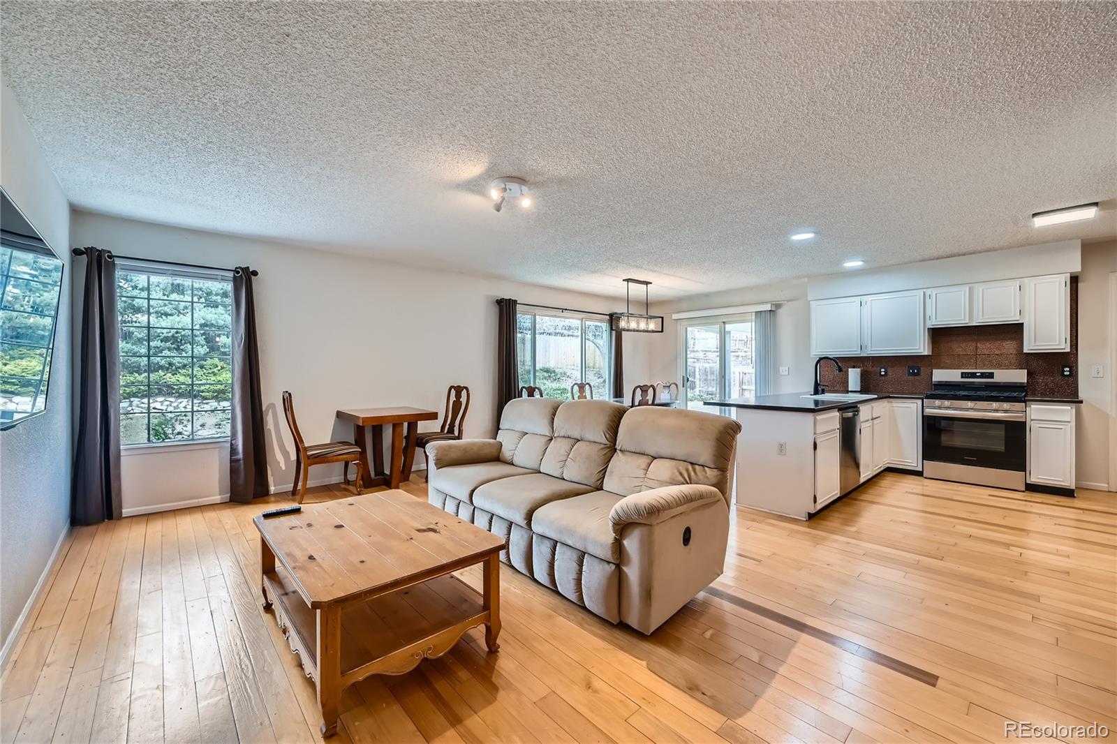 CMA Image for 17148 e evans drive,Aurora, Colorado