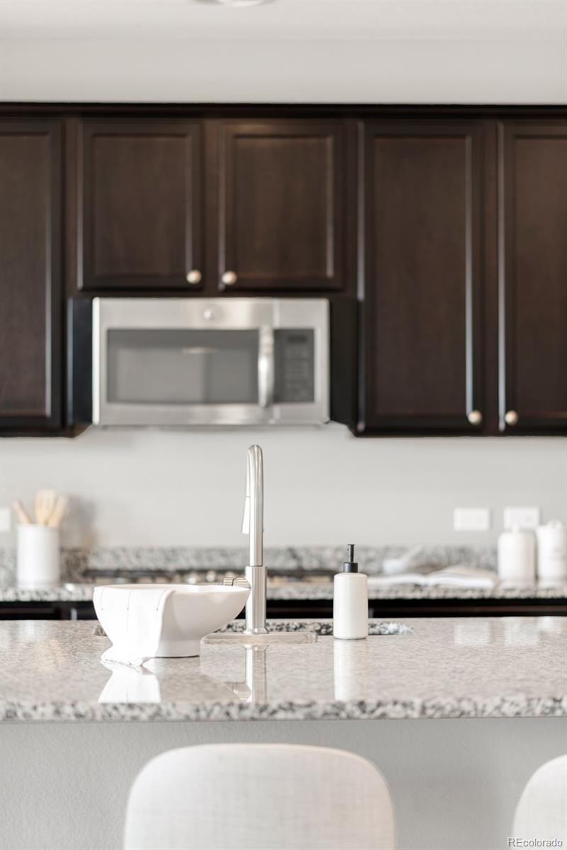 MLS Image #10 for 21559 e union place,aurora, Colorado