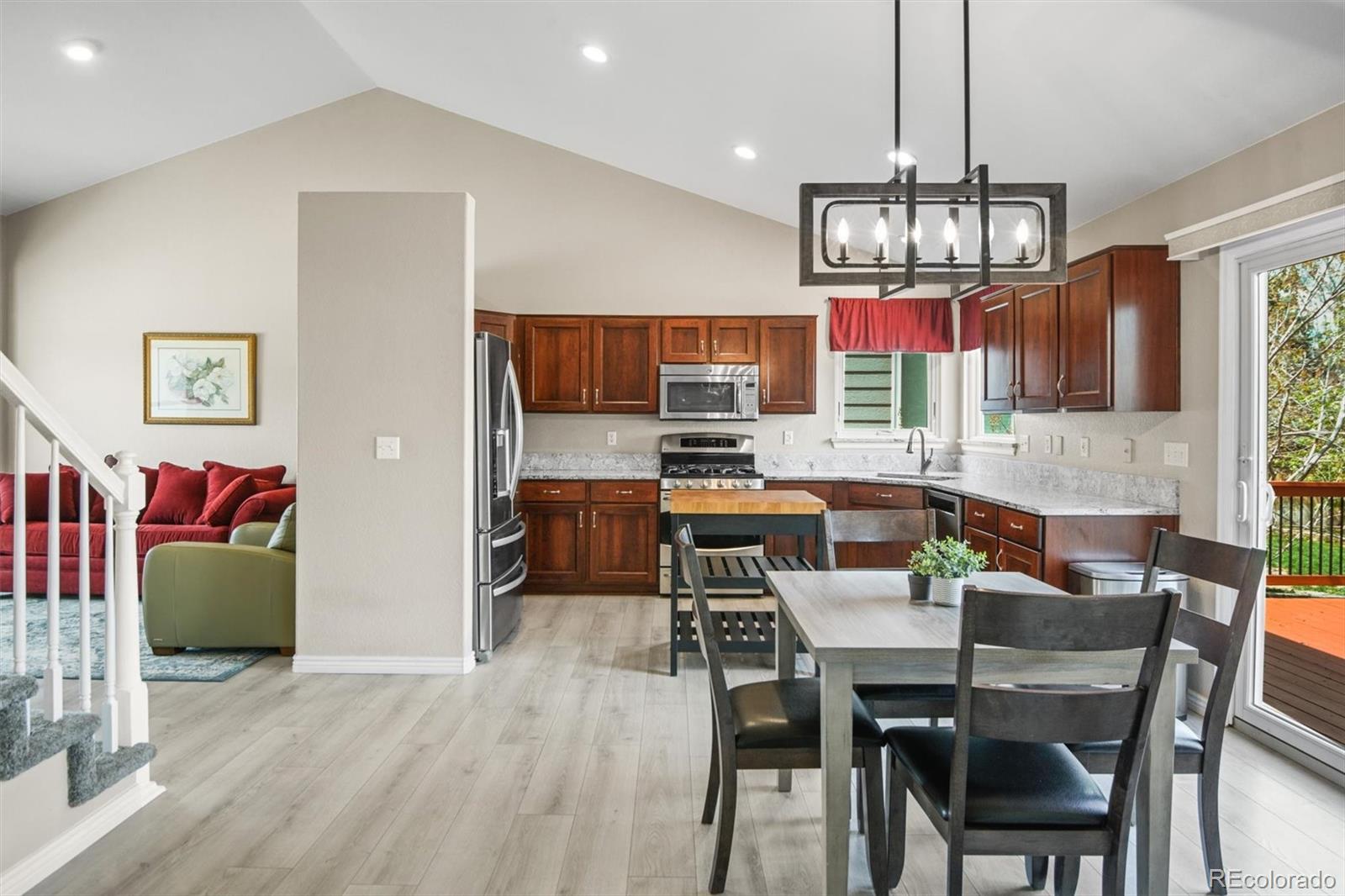 MLS Image #2 for 9976  deer creek street,highlands ranch, Colorado